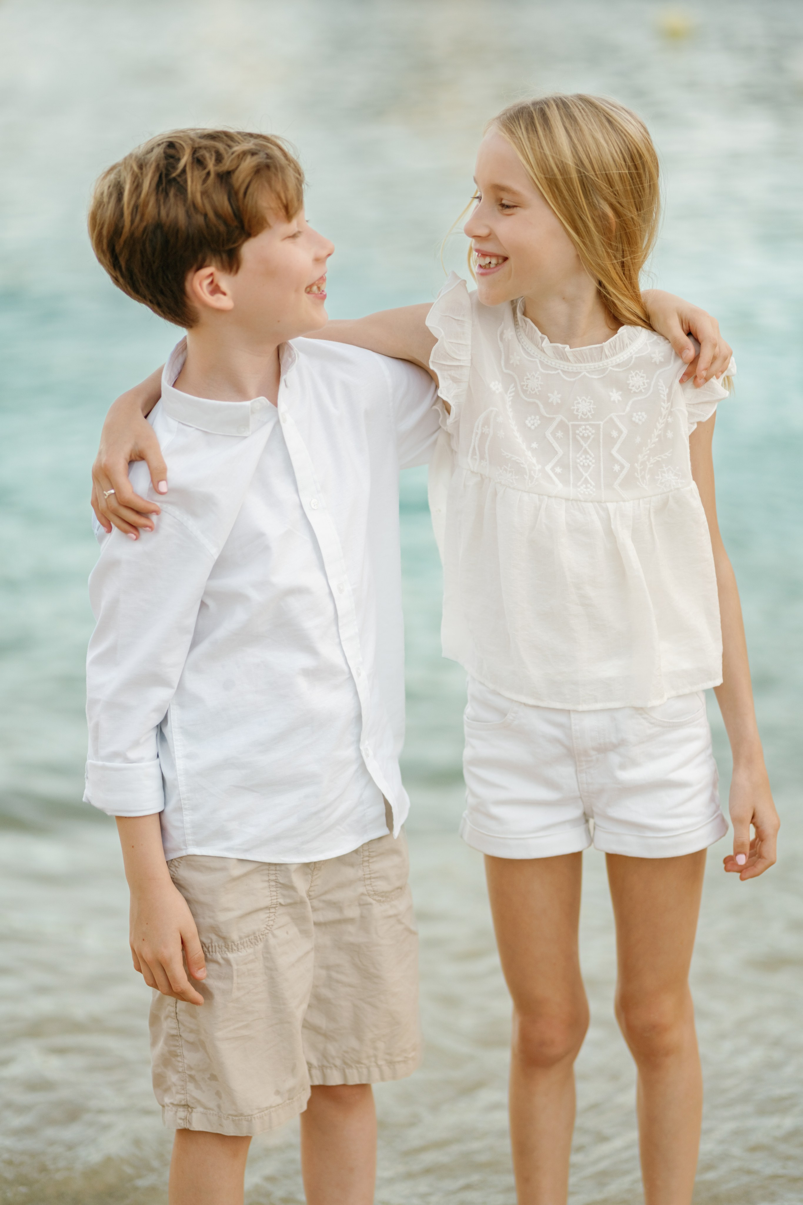 Big family photo session. Photographer in Mallorca