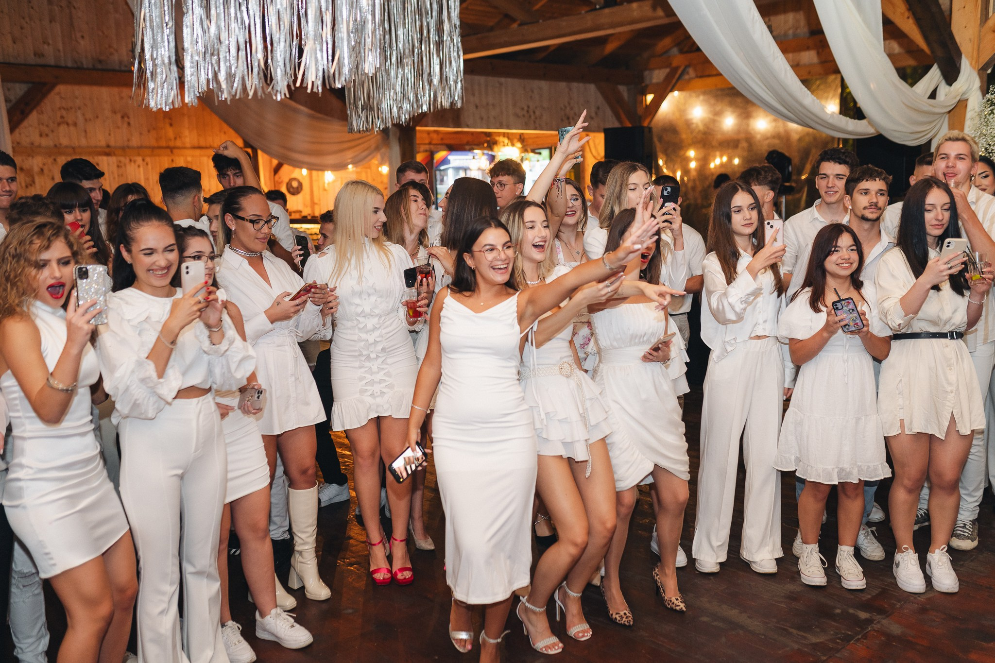 Jaqueline. Visuals of Theodor — Wedding Photographer