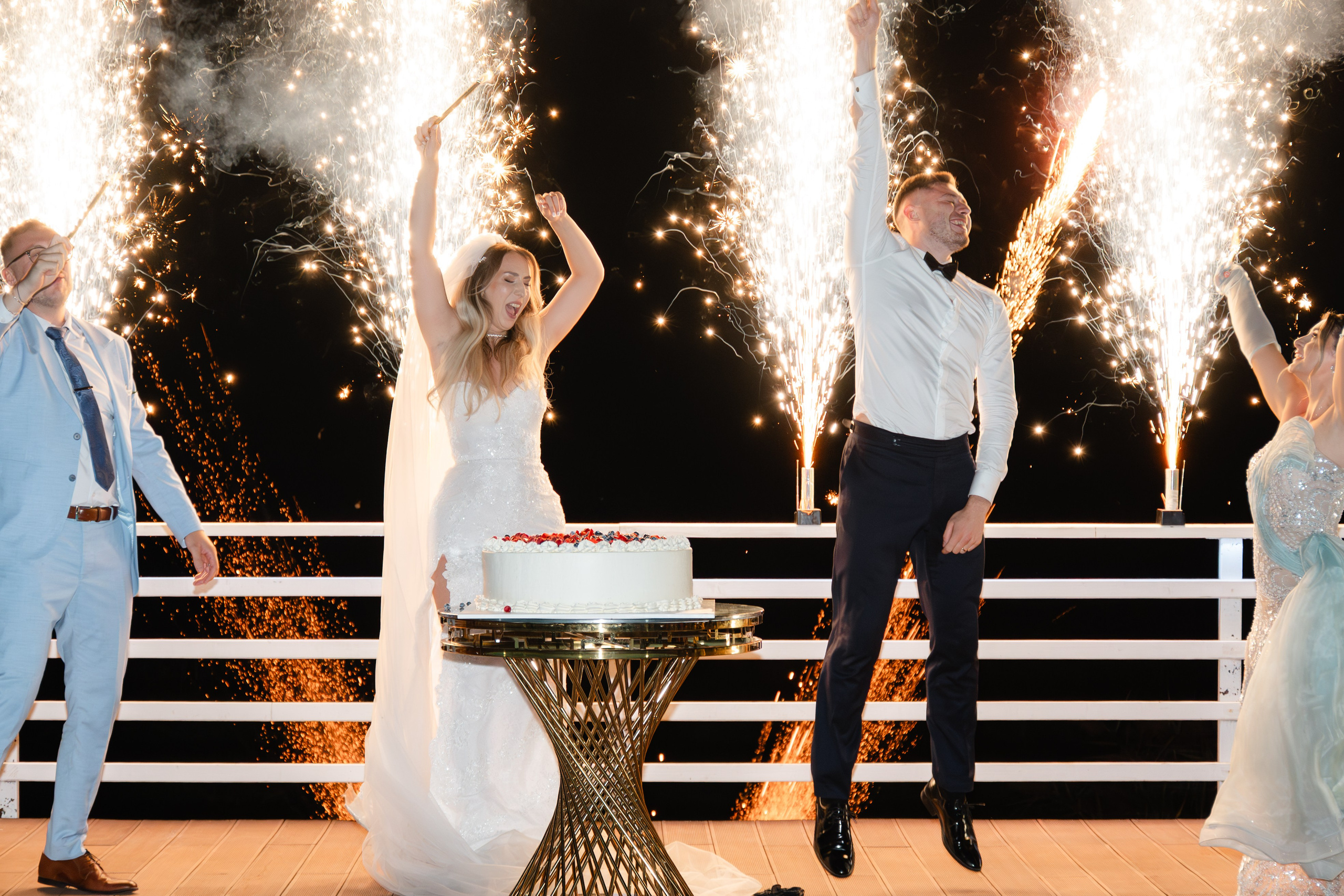 Fotografii de la nunta. Alexandra Hanu Photographer