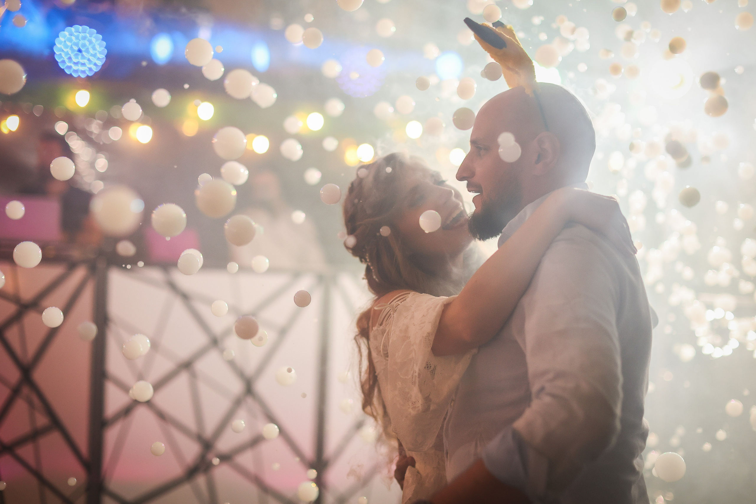 Orsi & Remus, eleganță în inima Transilvaniei. Rares Bucur is a professional wedding photographer based in Cluj-Napoca, Romania, specializing in wedding photography