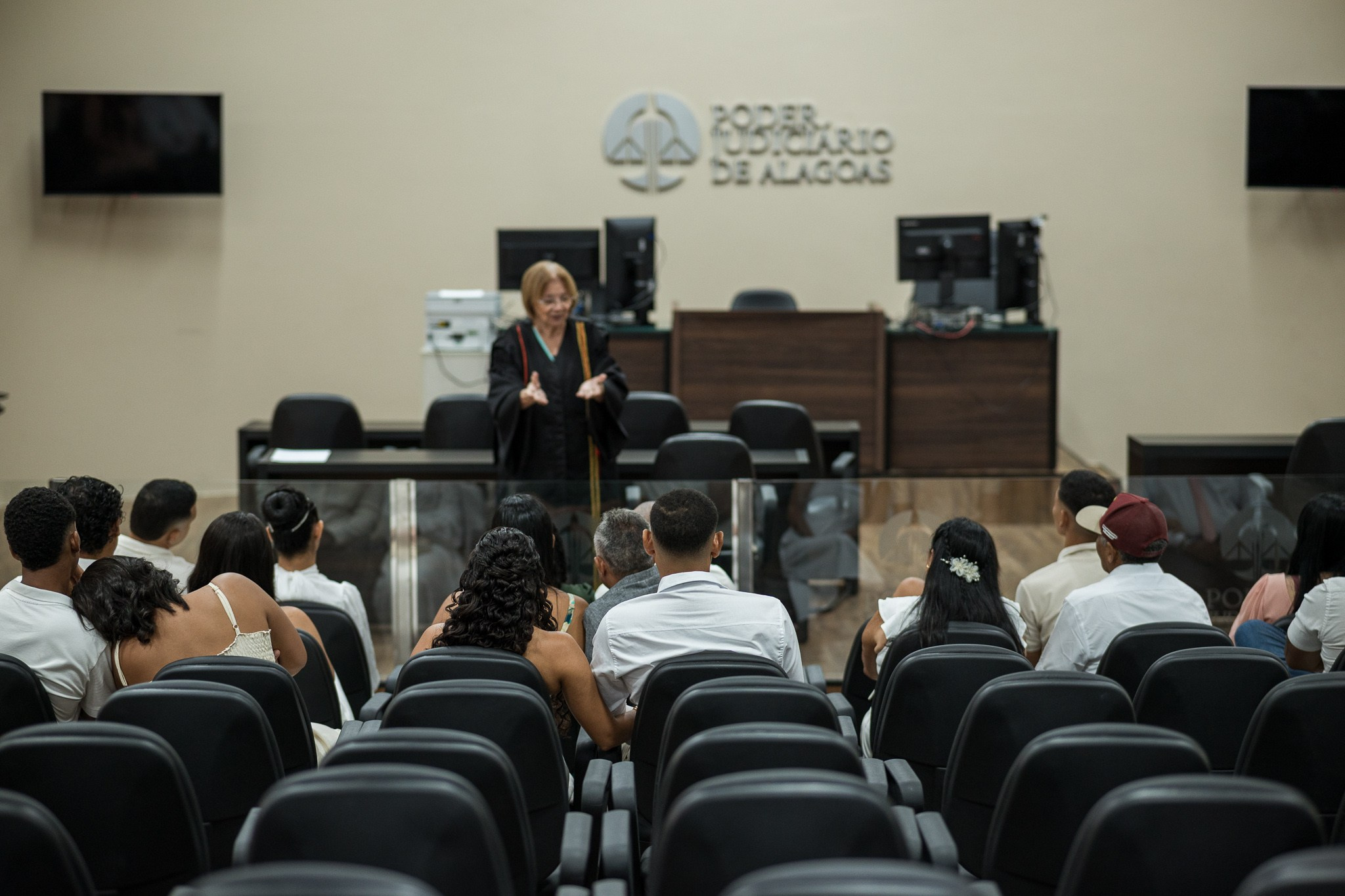 Leandro e Sara. Mauro Bernardo Fotógrafo | Fotografia de Gestante, Família, Partos e Retratos em São Miguel dos Campos e região