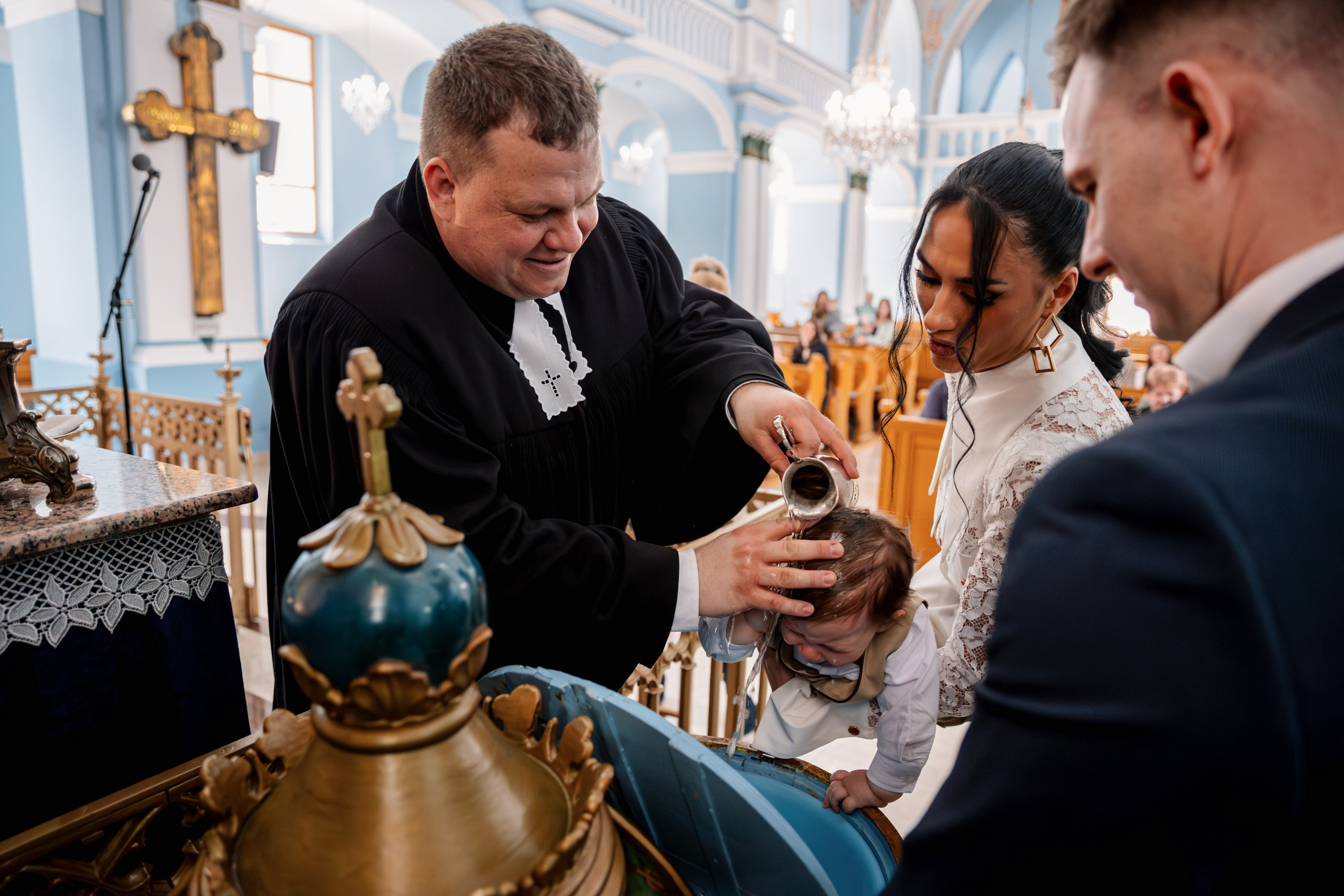FOTOGRAFISANJE KRŠTENJA. Fotografi iz Backog Petrovca David i Andrea Stojanovic