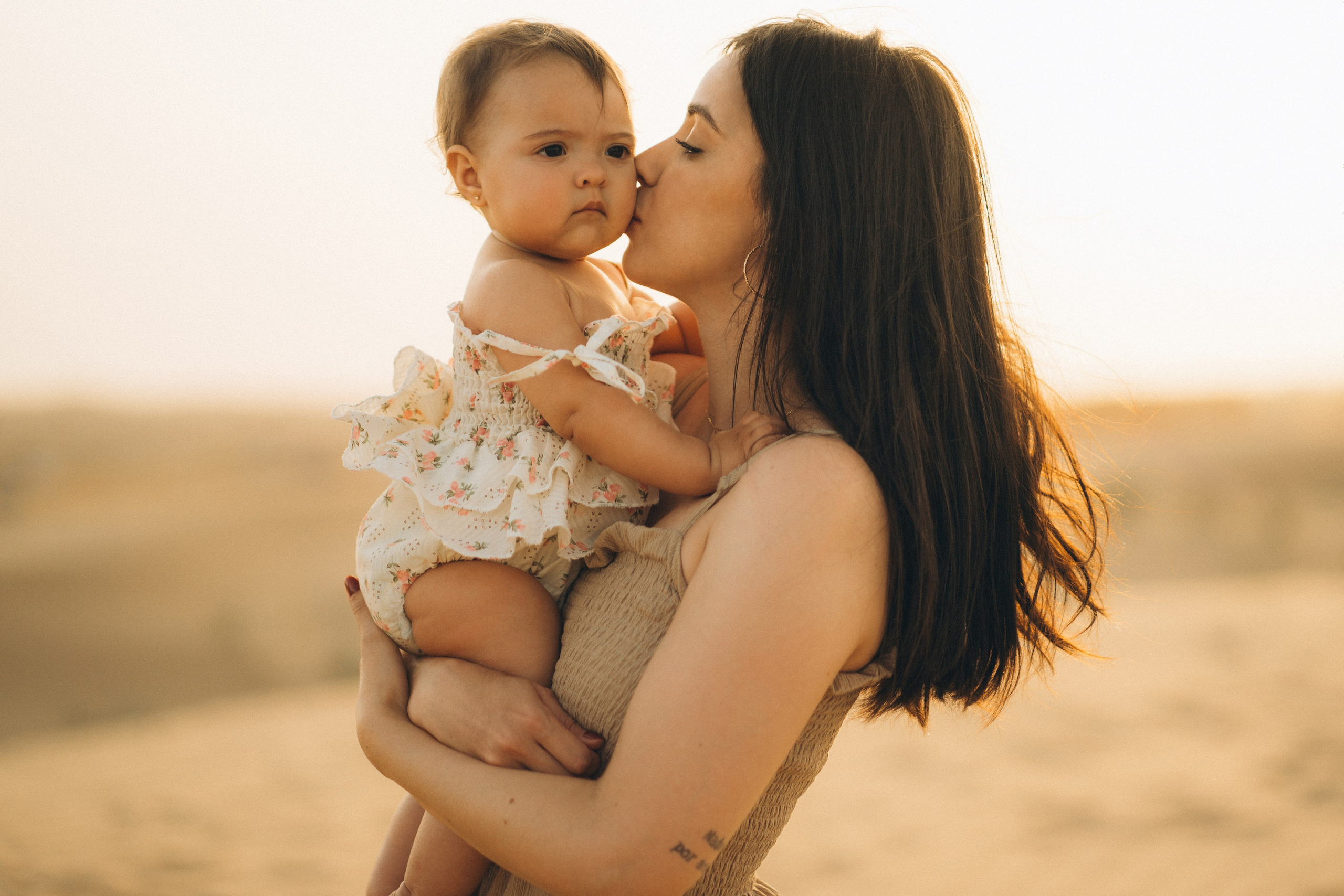 Sunset in the desert. Angela Iakovleva — Family Photographer in Dubai