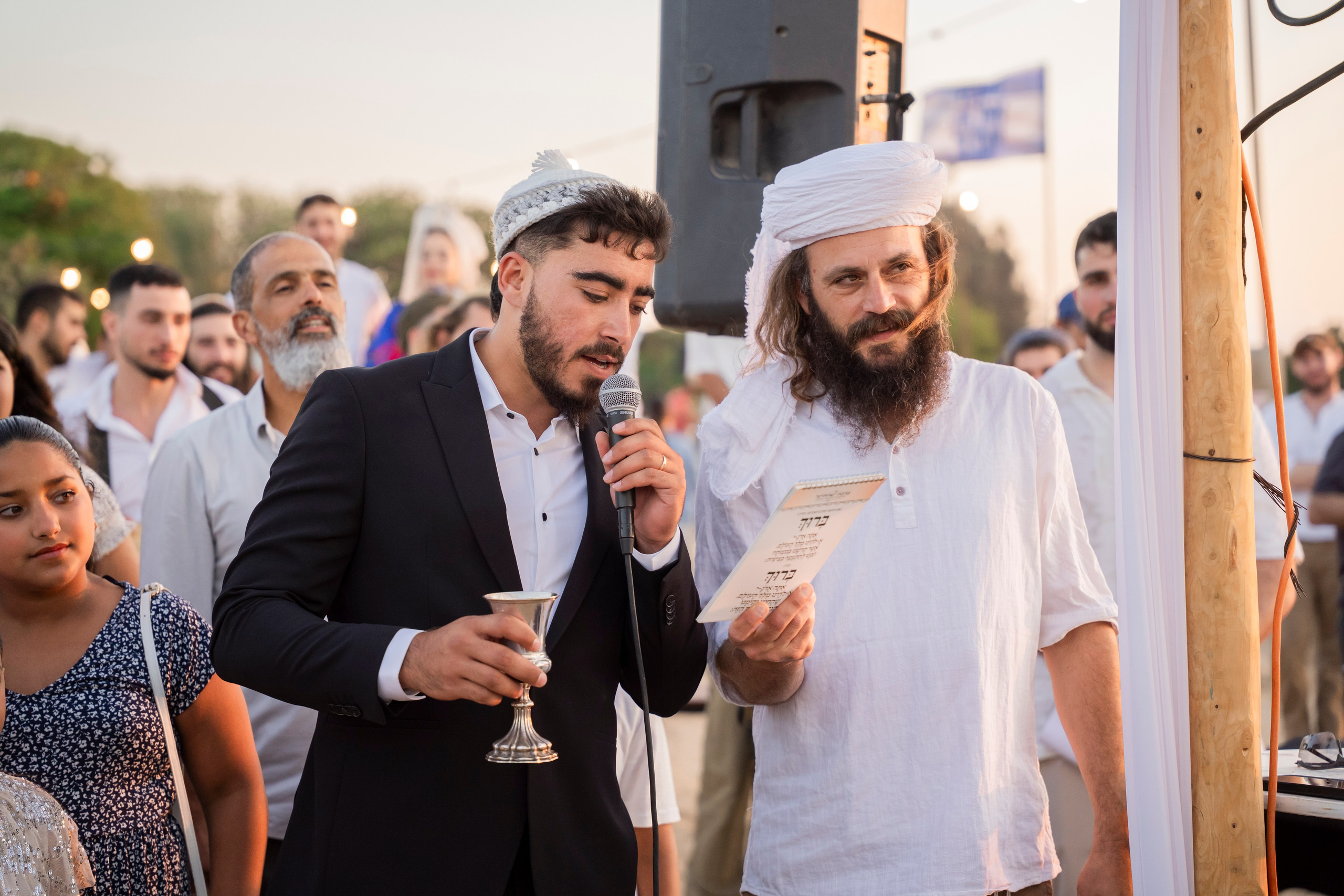 אביה ואחיה. יוסף מזרחי צילום חתונה, ברית וזוגיות. צלם מקצועי שאוהב להוציא אתכם הכי יפים ברגעים הכי מרגשים