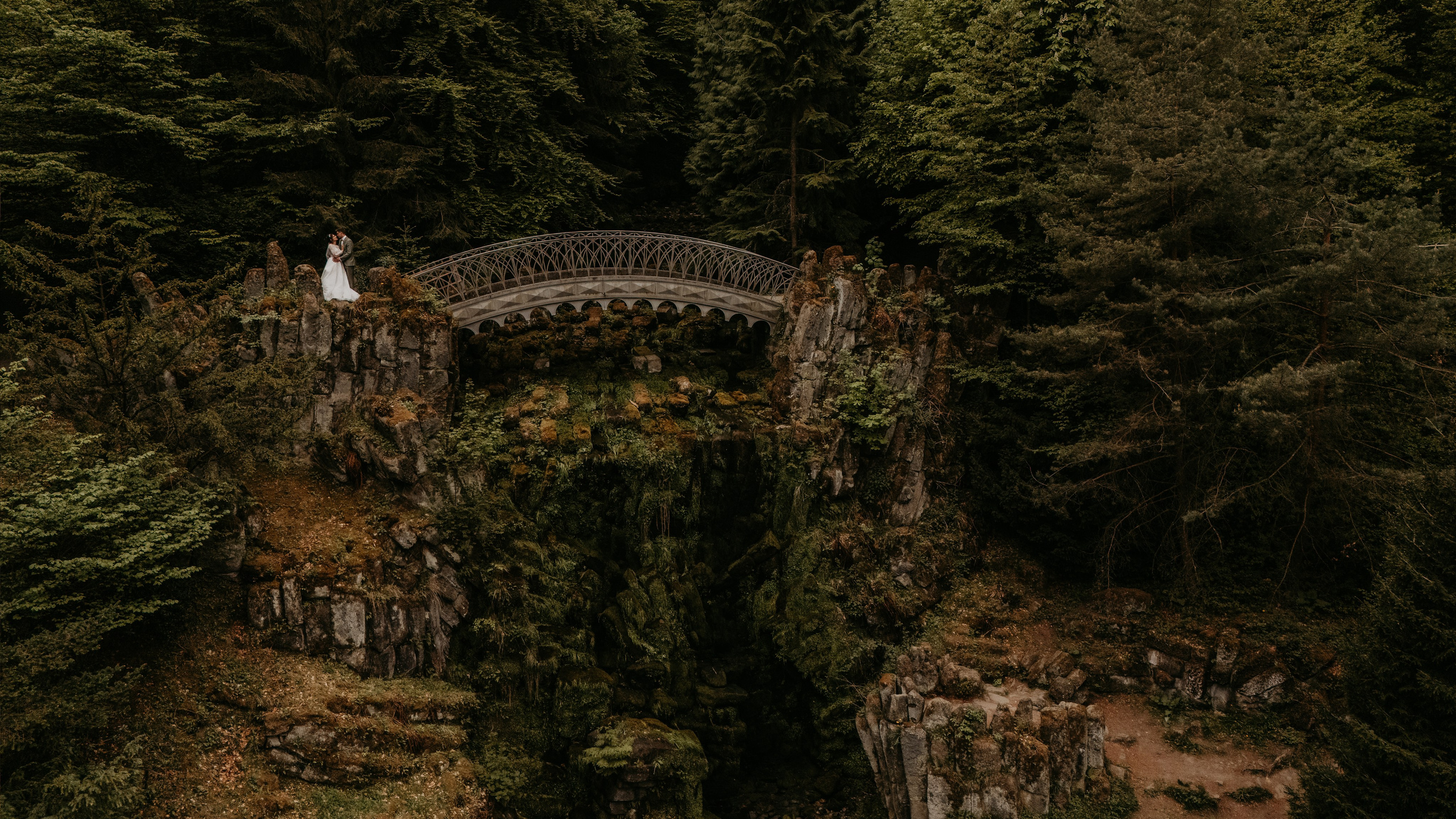 Diana & Cristian / Trash the Dress. Foto / Video nunta Deva, Hunedoara