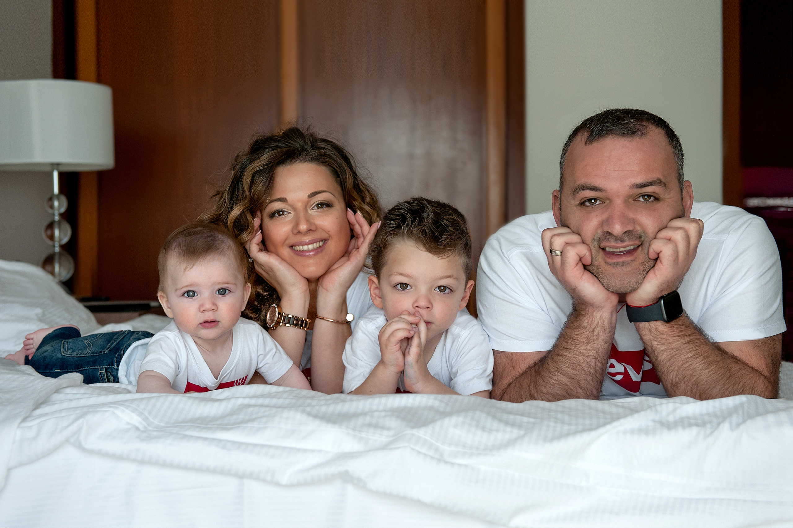 Family children pregnancy love stories photographer in Eilat Israel Olga Amchislavsky