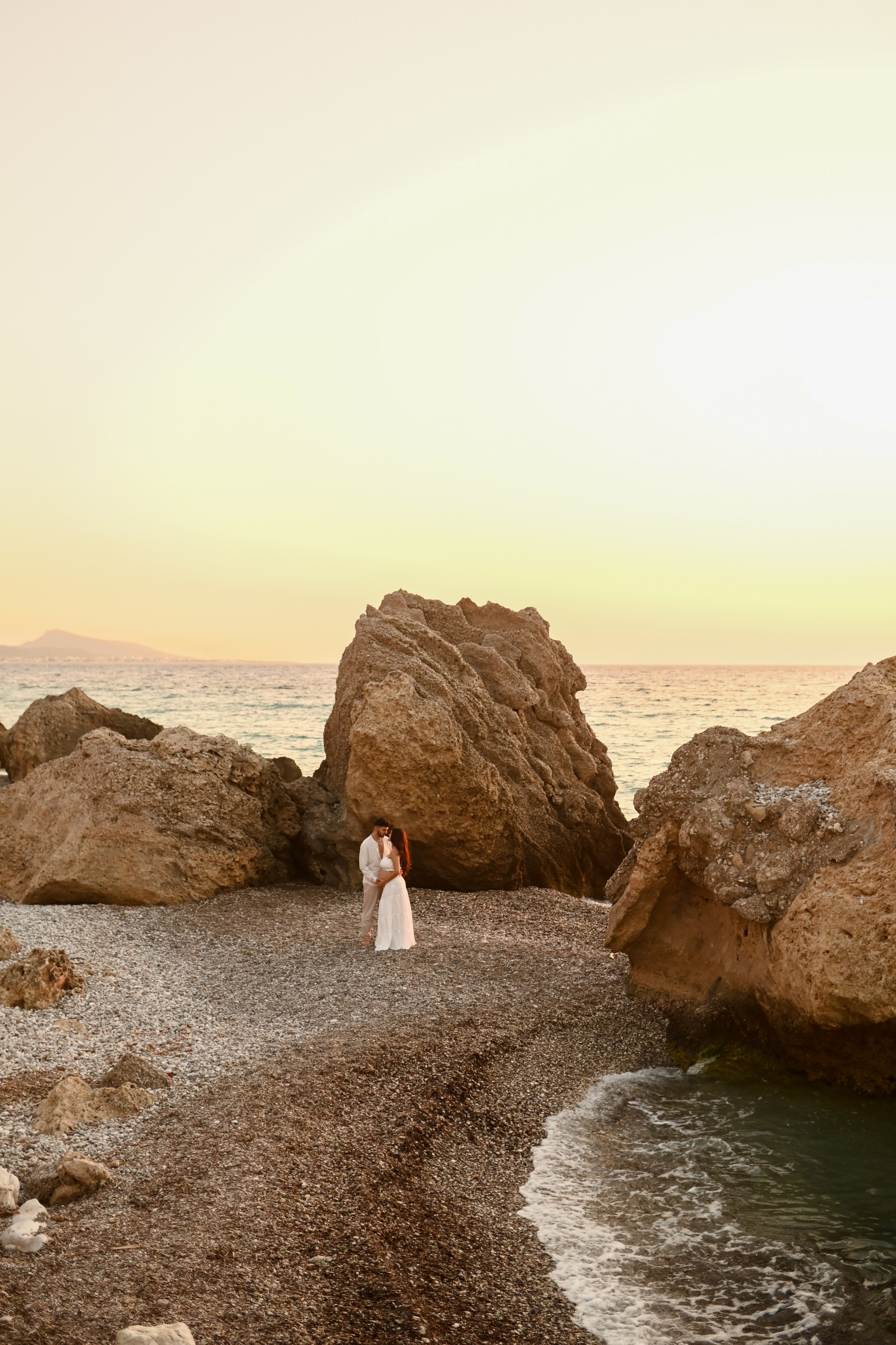Maternity Photoshoot in Rhodes. Photographer in Rhodes Island