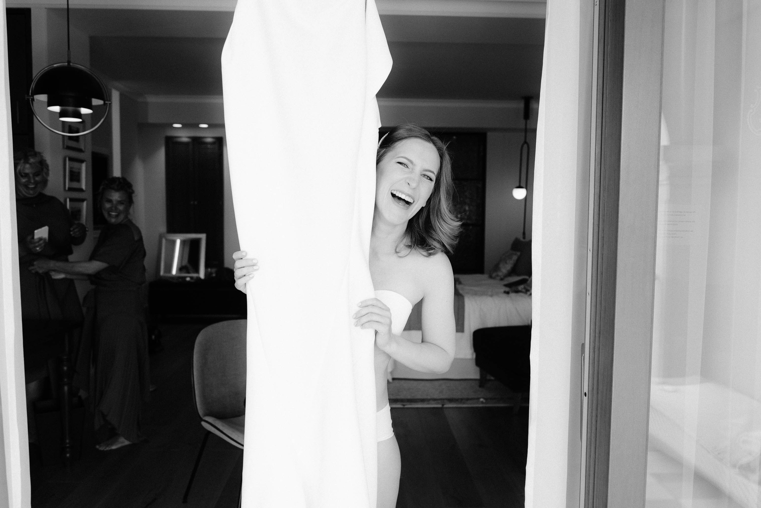 A Luxurious Destination Wedding in Mallorca at St. Regis Mardavall. Mallorca Wedding, Corporate & Social Photographer