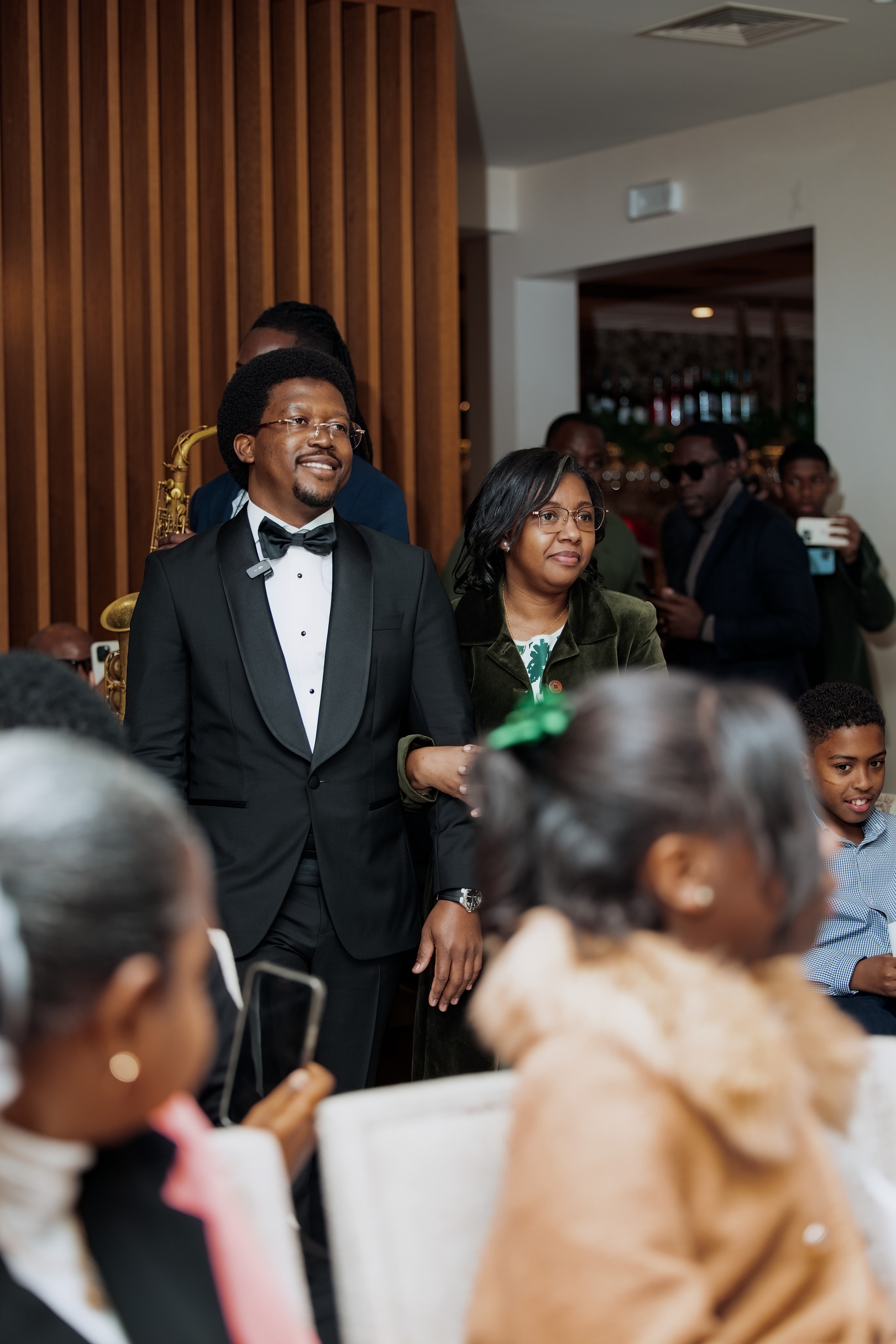 Nawik e Ethson. Fazemos o seu casamento ser lembrado por gerações