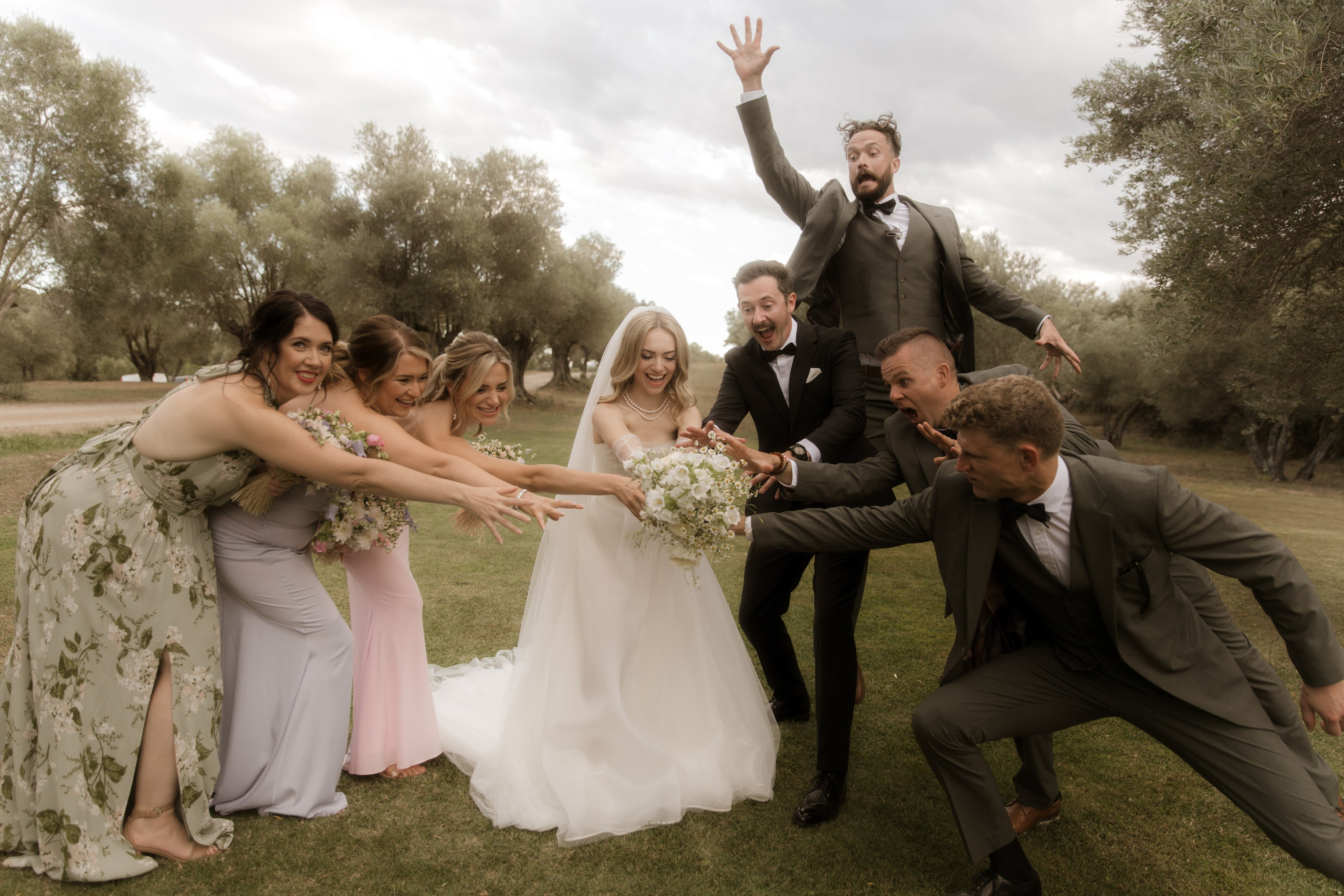 PJ & Yonna. Hotel Castell d’Emporda. Paola fotógrafo / videografo de bodas en Barcelona