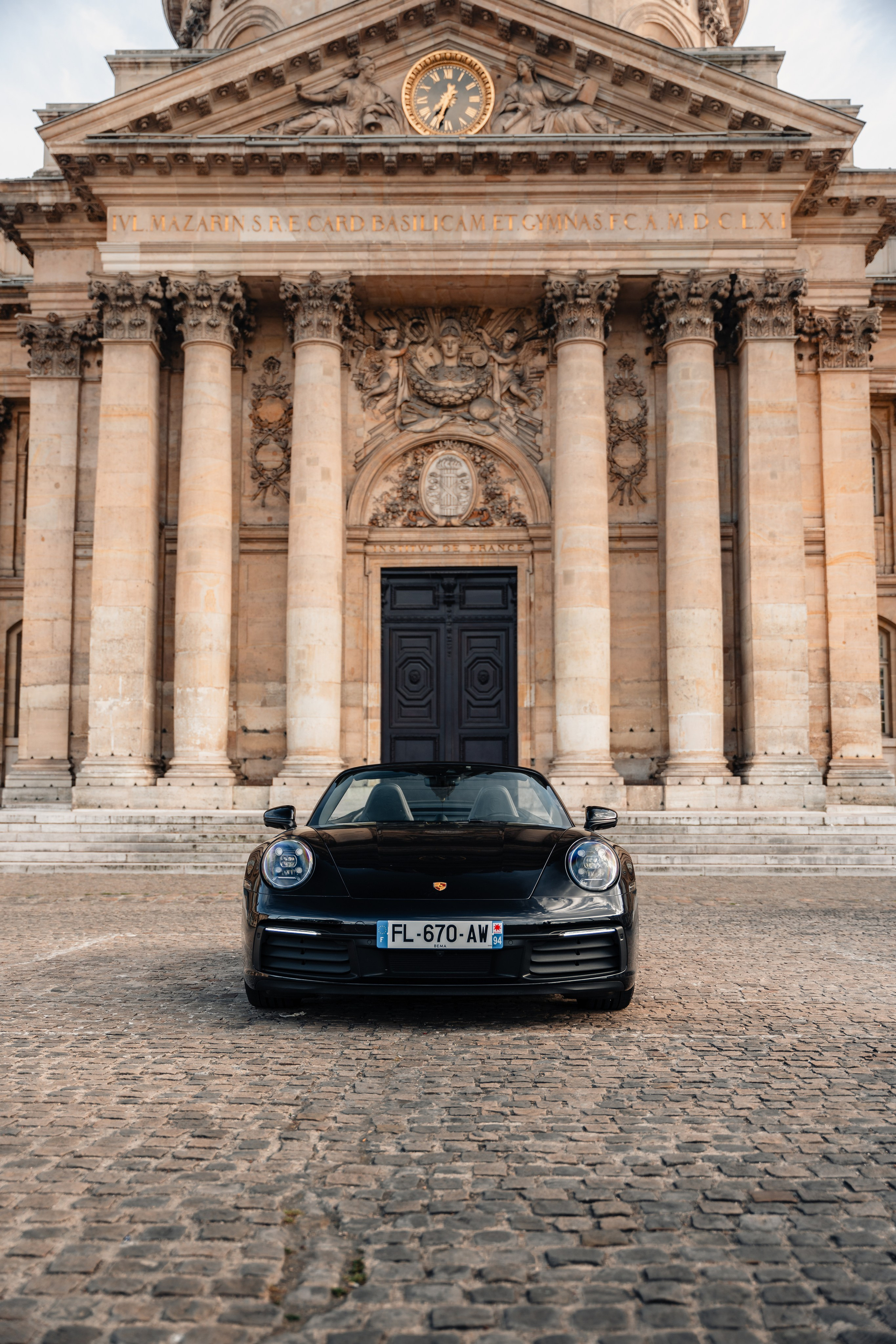 Porsche 911 Carrera 4 S Cabriolet. Photographer in Paris — Vitalii Motruk