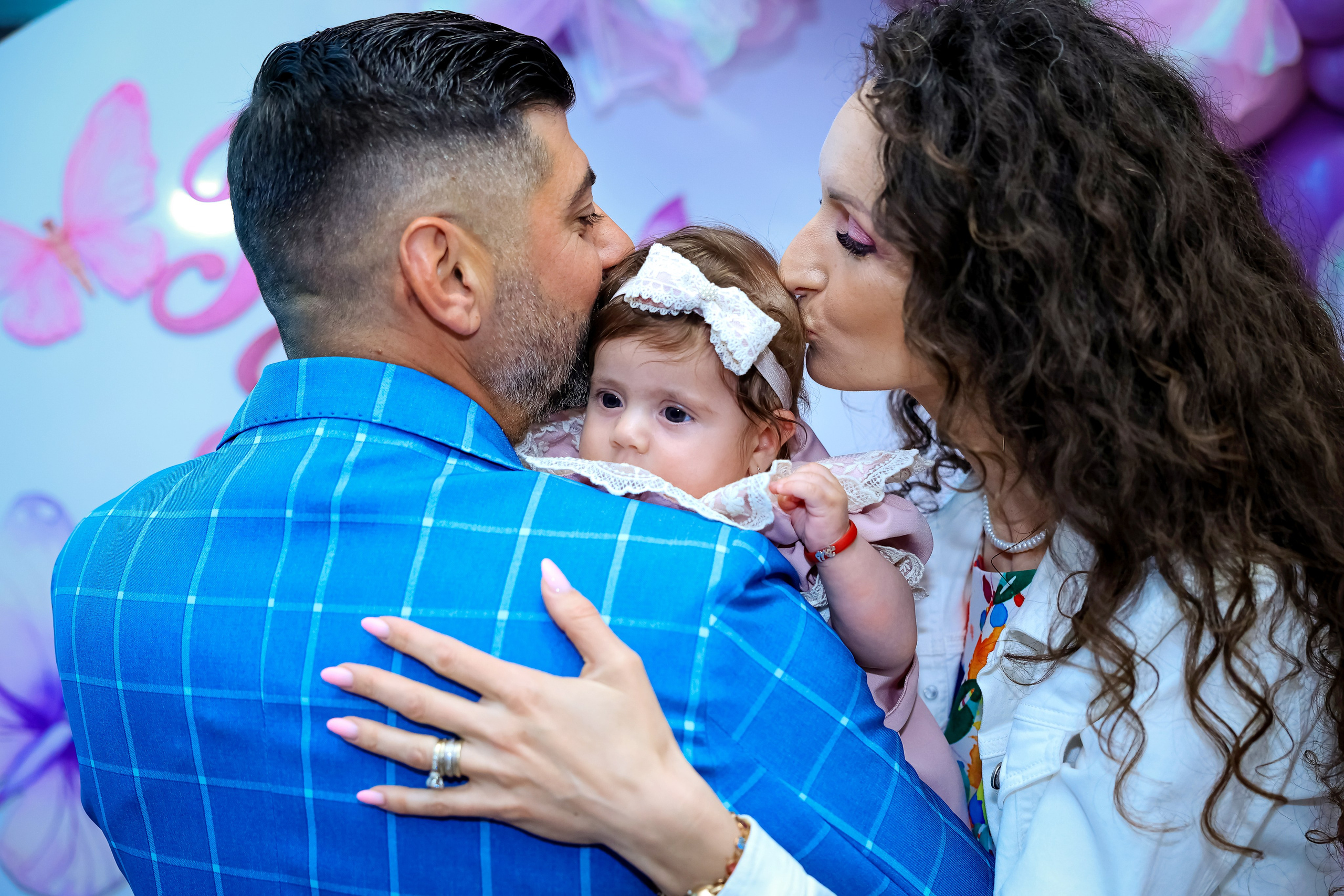 Iris Stefania. Moments By Gub