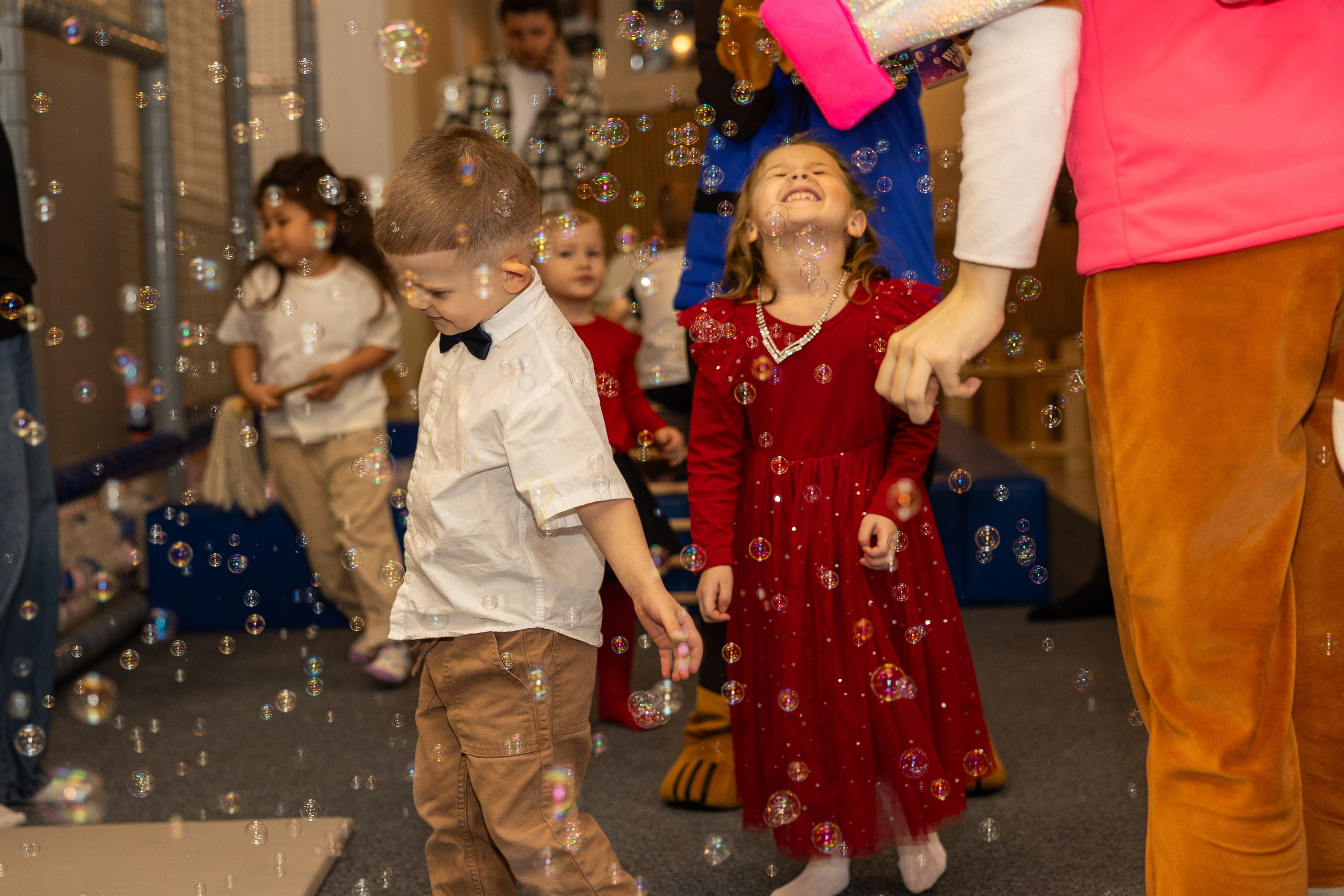 День рождения Артёма 24 января 2026 года. Семейный и детский фотограф в Варшаве Мила Бобровская