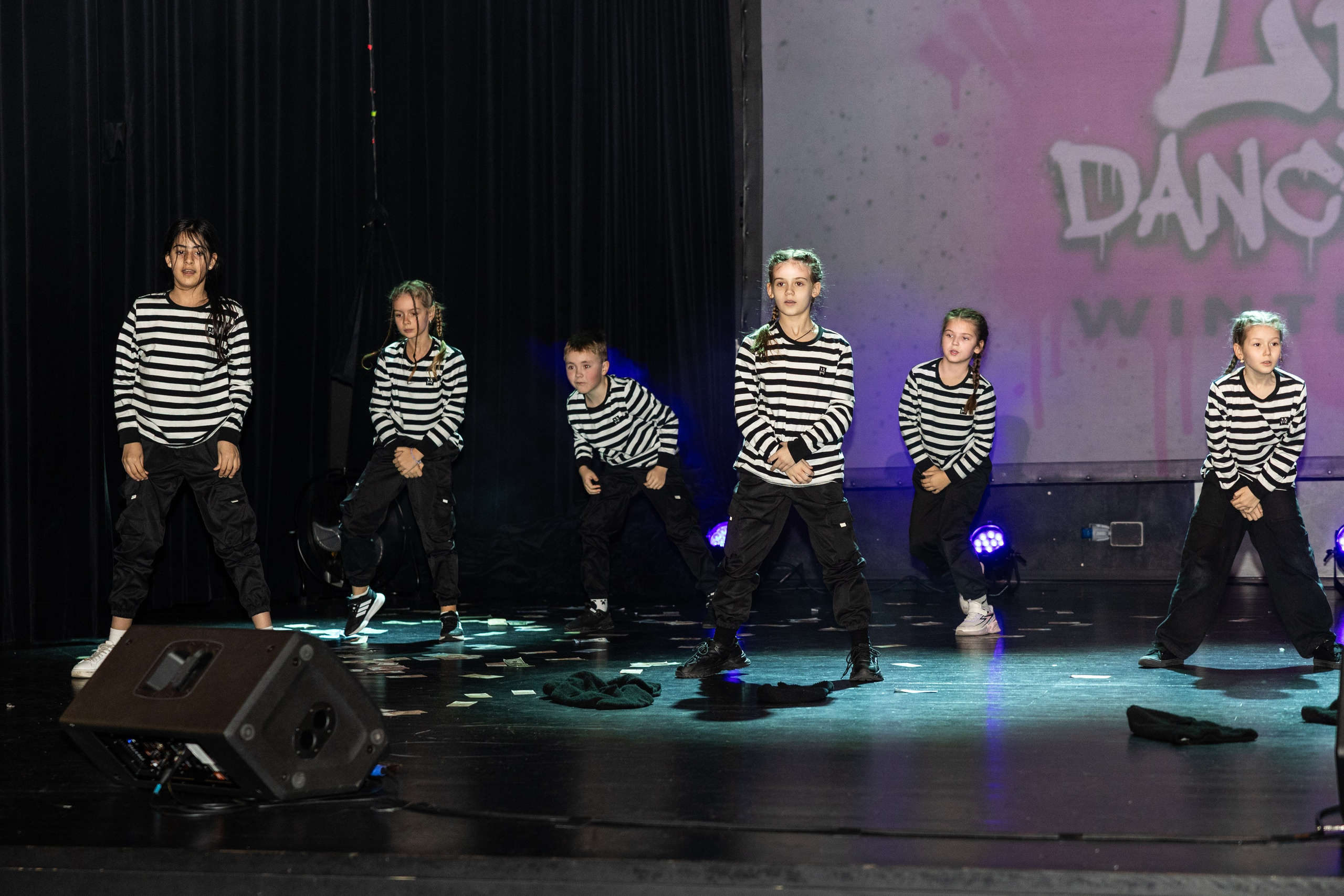 LEO DANCE SHOW WINTER 2025. Семейный и детский фотограф в Варшаве Мила Бобровская