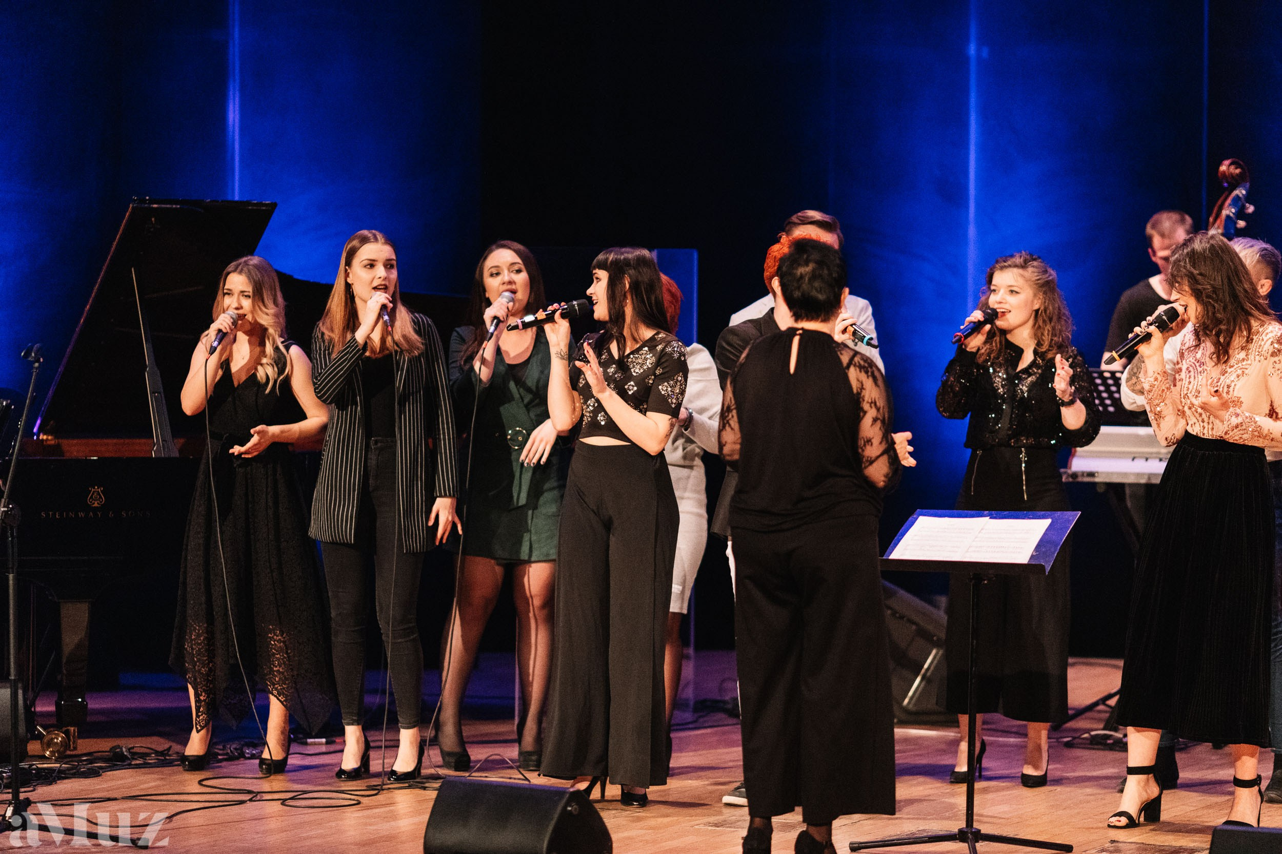 Jazz Zaśpiewam. Fotograf Ślubny Warszawa - Sesje Biznesowe Rodzinne Eventy