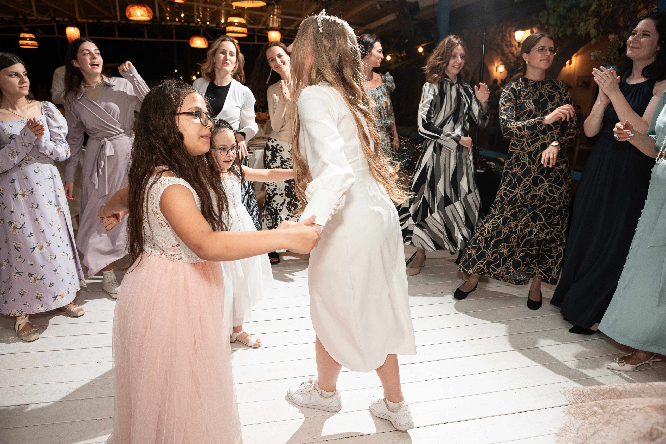 WEDDING IN A COZY PLACE NEAR TEL AVIV. PHOTOGRAPHER IN ISRAEL