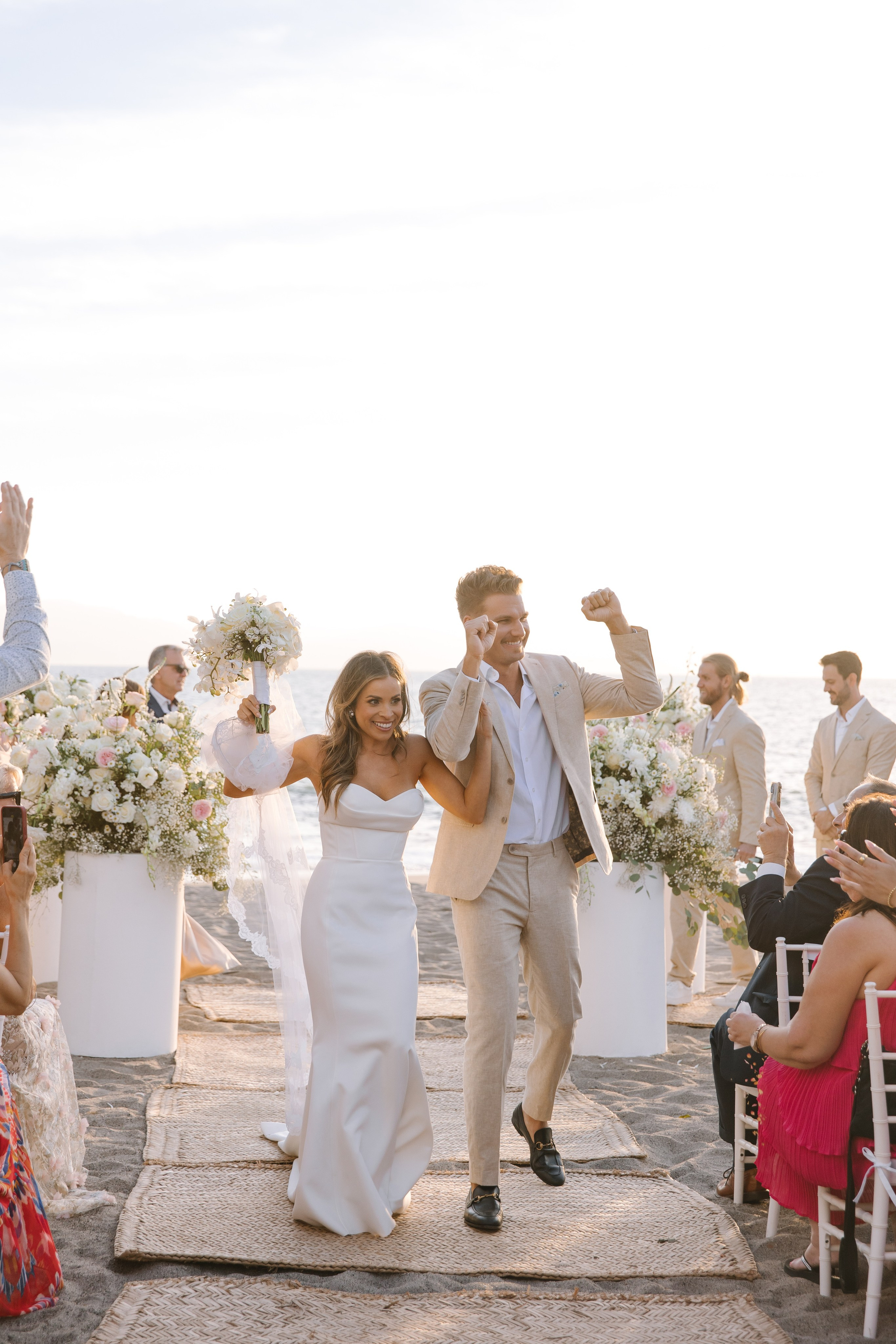 Marriott Puerto Vallarta Resort and Spa. Wedding photographer Mexico Sayulita Puerto Vallarta Punta Mita Cabo