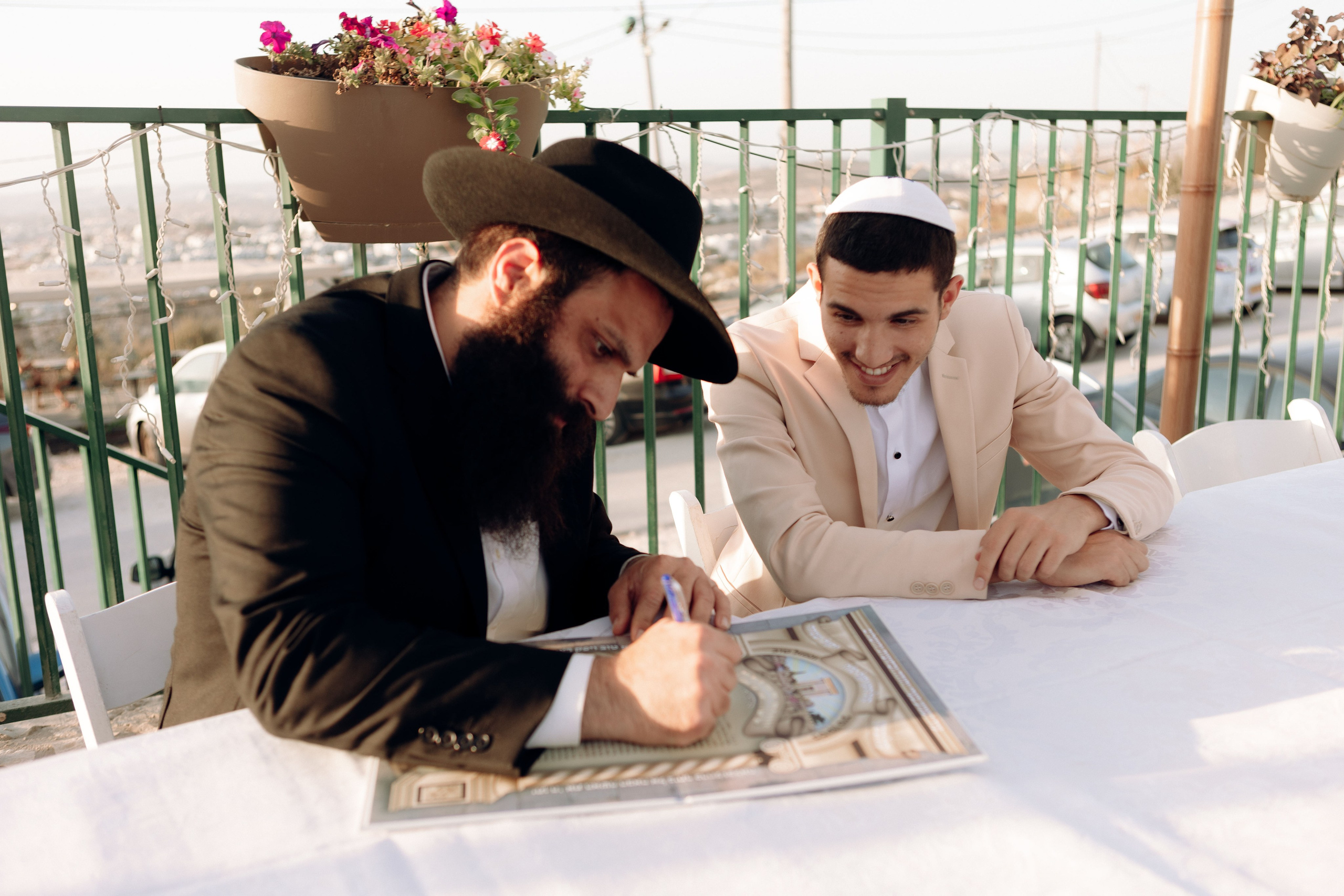 Hearts Become One. Https://shi-photo.com/