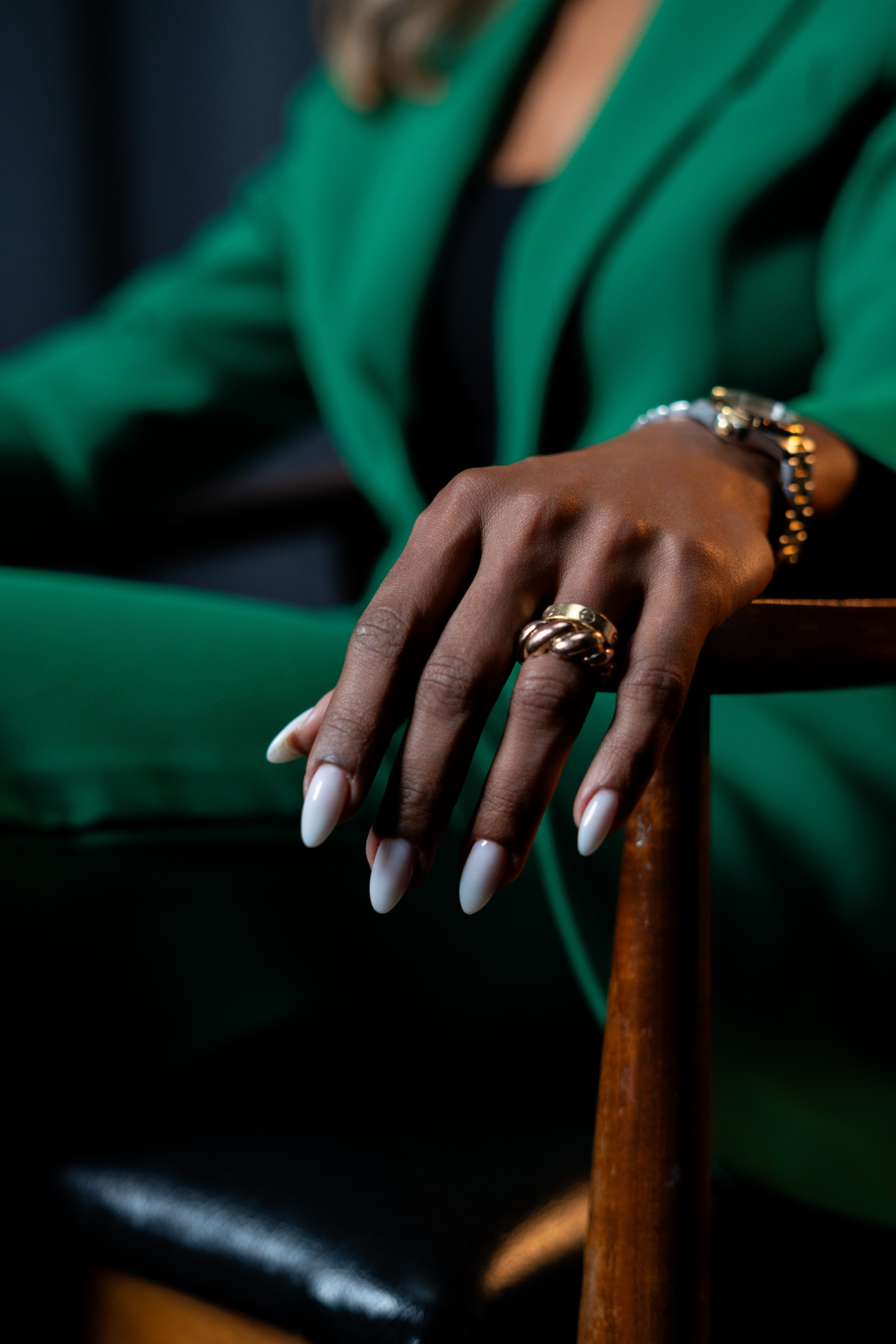 Anna Sousa — Executive Nails. Frames by Giovani Braga