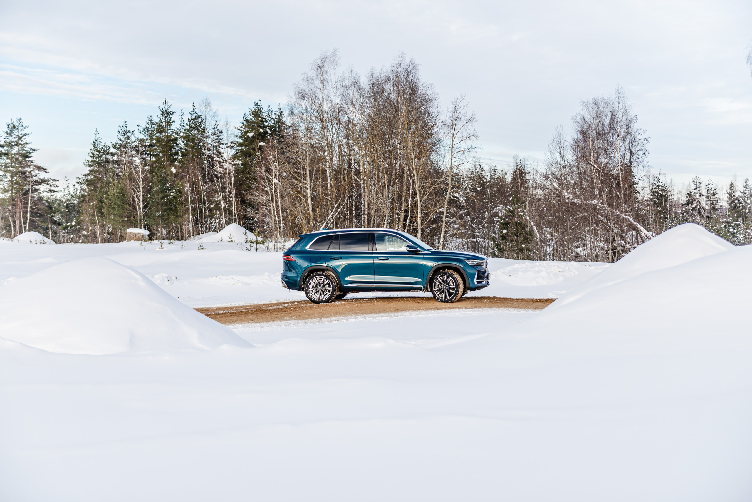 Автомобильная фотосъемка Geely Monjaro. FOTÓGRAFO MÉXICO QUINTANA ROO