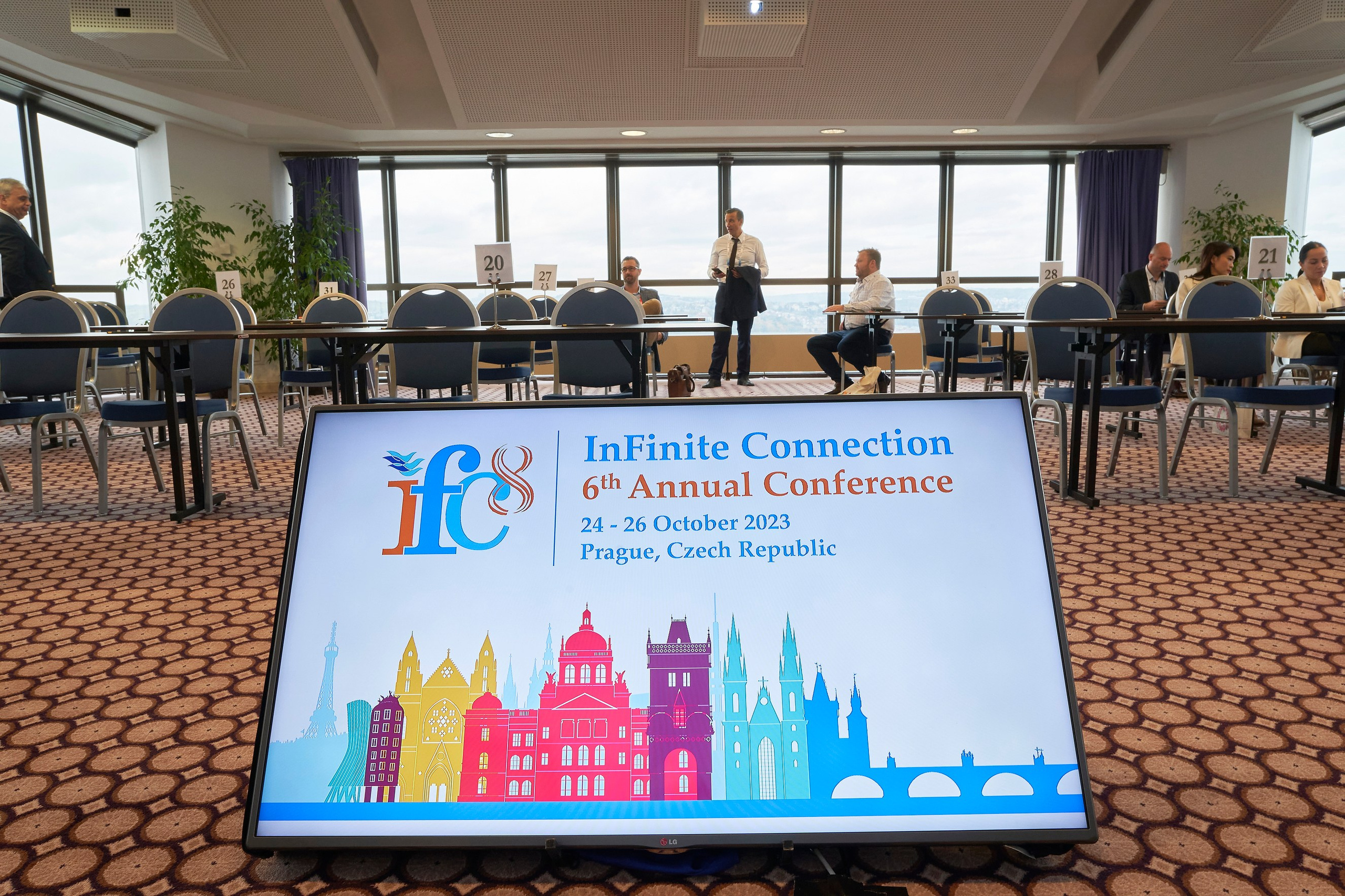 InFinite Connection Prague 2023. Prague MICE, Corporate & Event Photographer | Kurt Vinion Photography