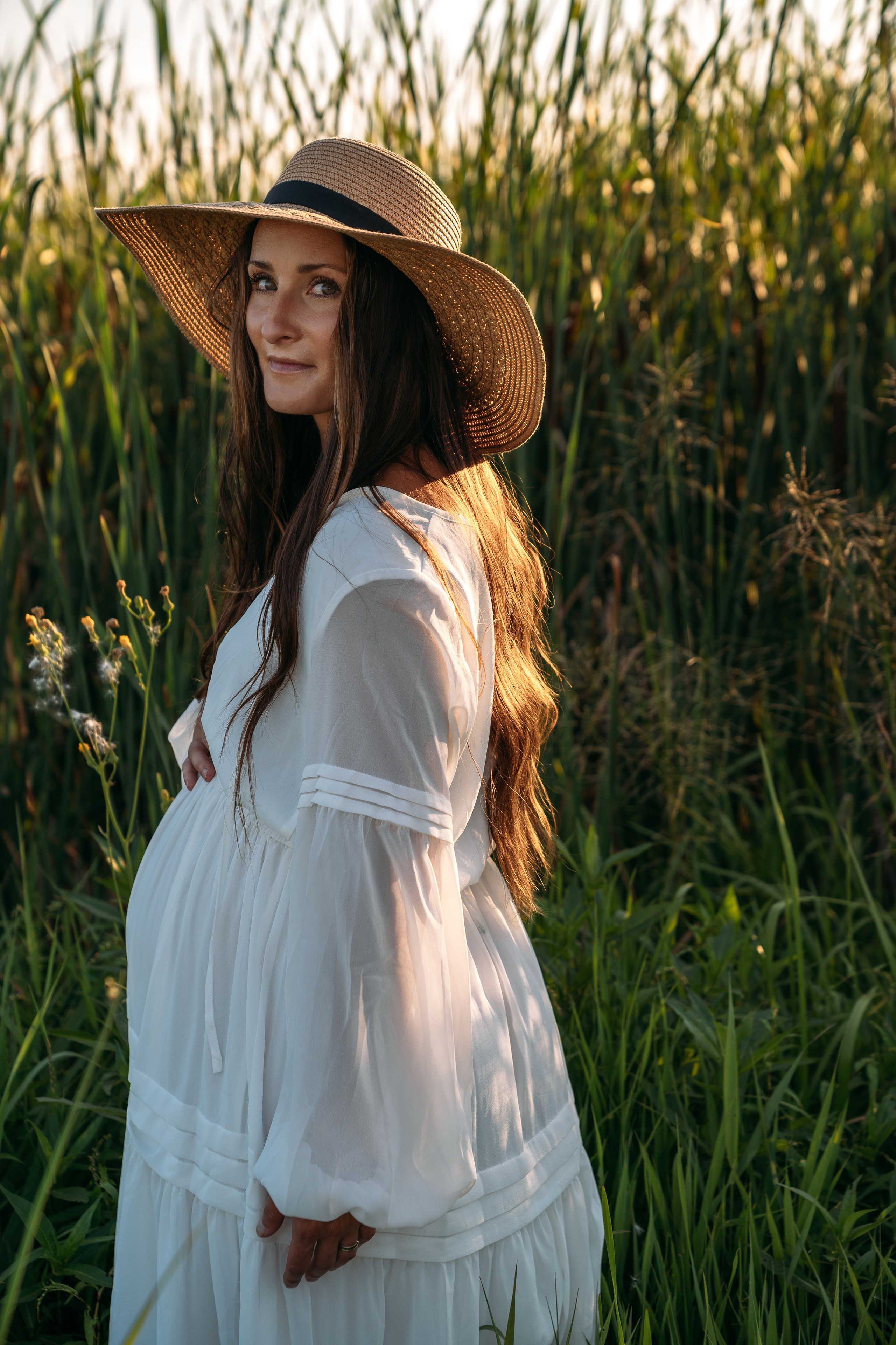 Pregnancy. Photographer Viktoriia Skavronskaya