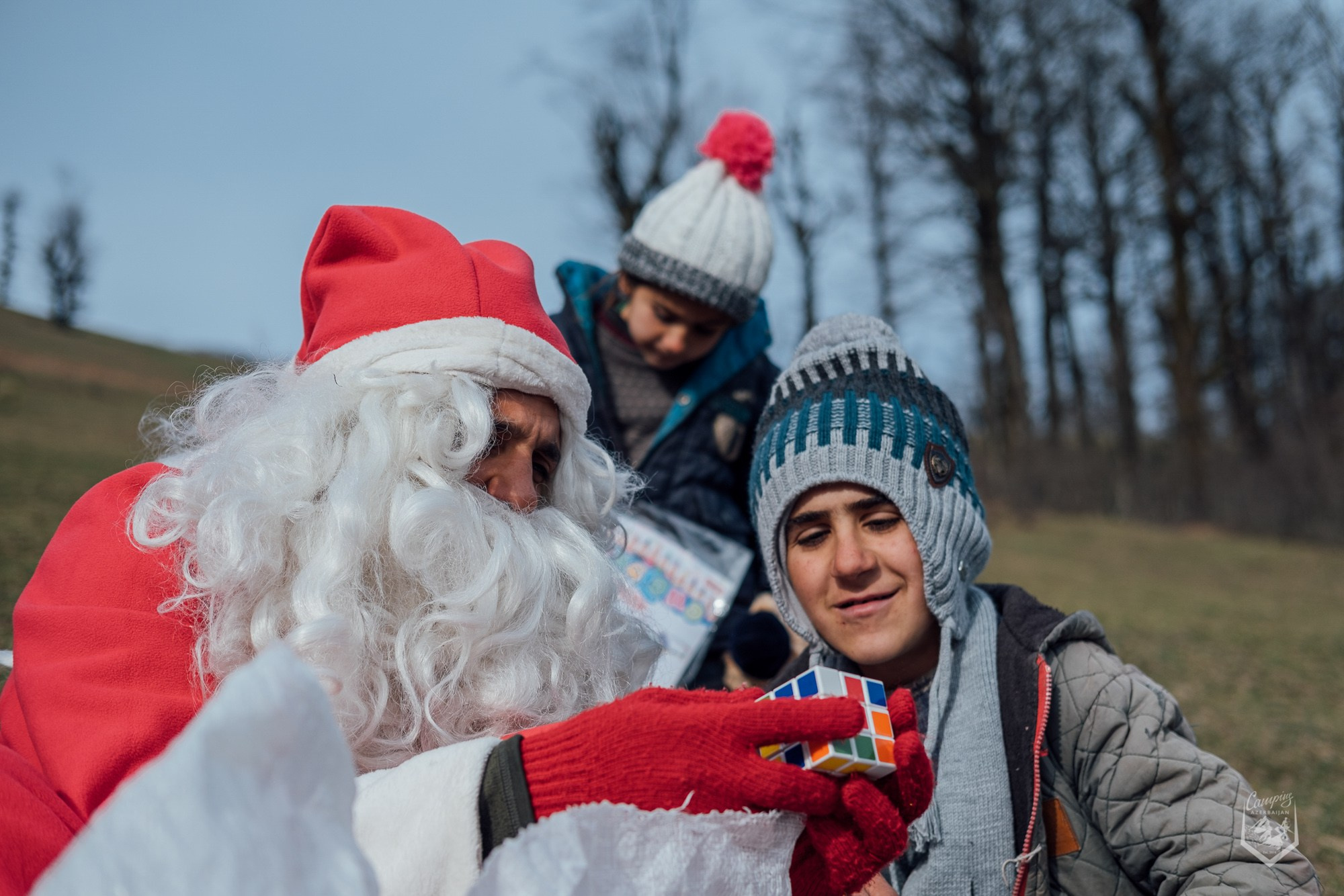 Şaxta Baba Ucqar Dağ Kəndlərində - Sosial Layihə. Bakıda Peşəkar Tədbir, Love Story və Təbiət Fotoqrafı — Elşən Baba