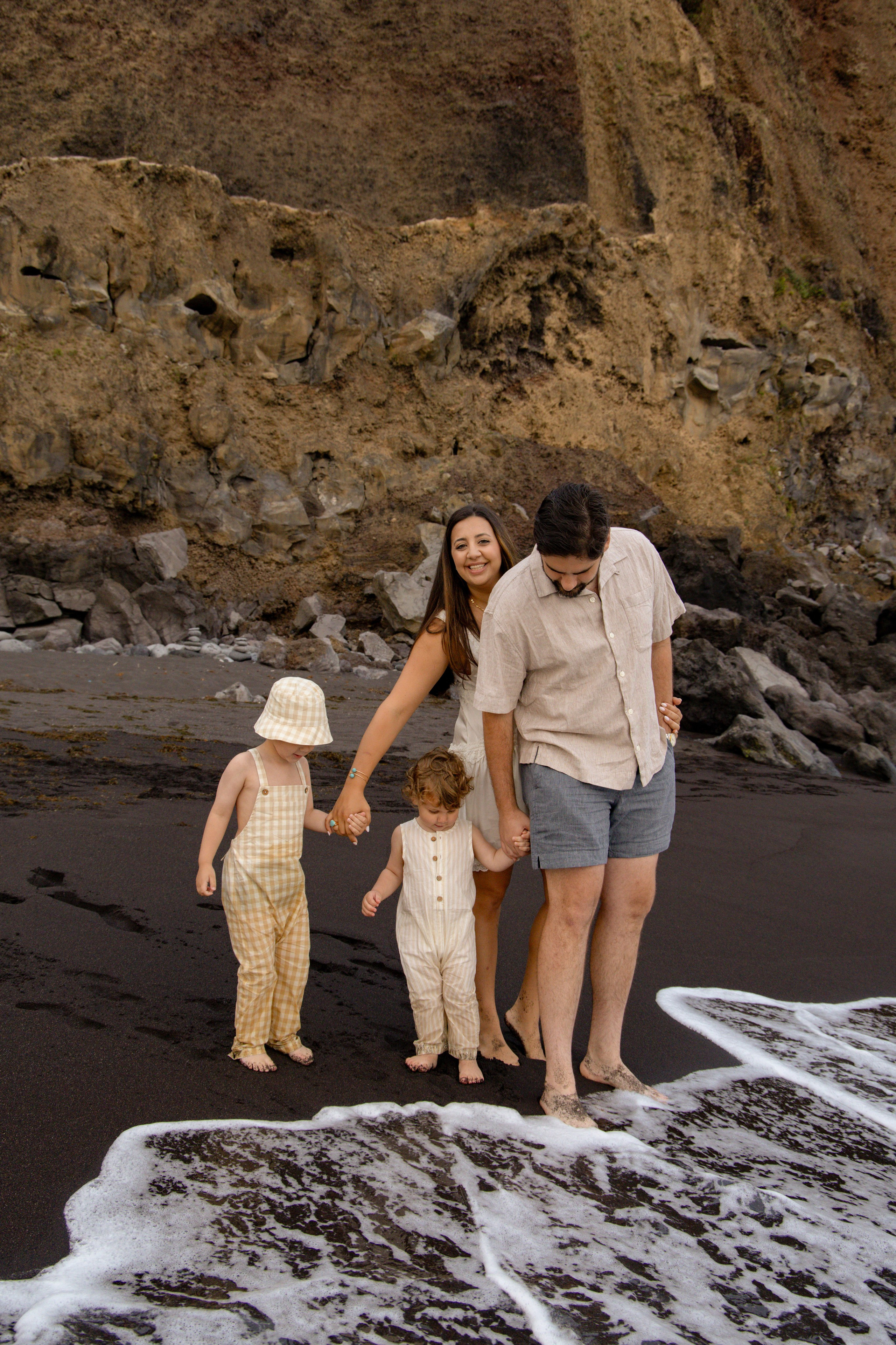 Jessica, Brian, Theo & Charlie. IRINA KALMYKOVA | PHOTOGRAPHER AZORES