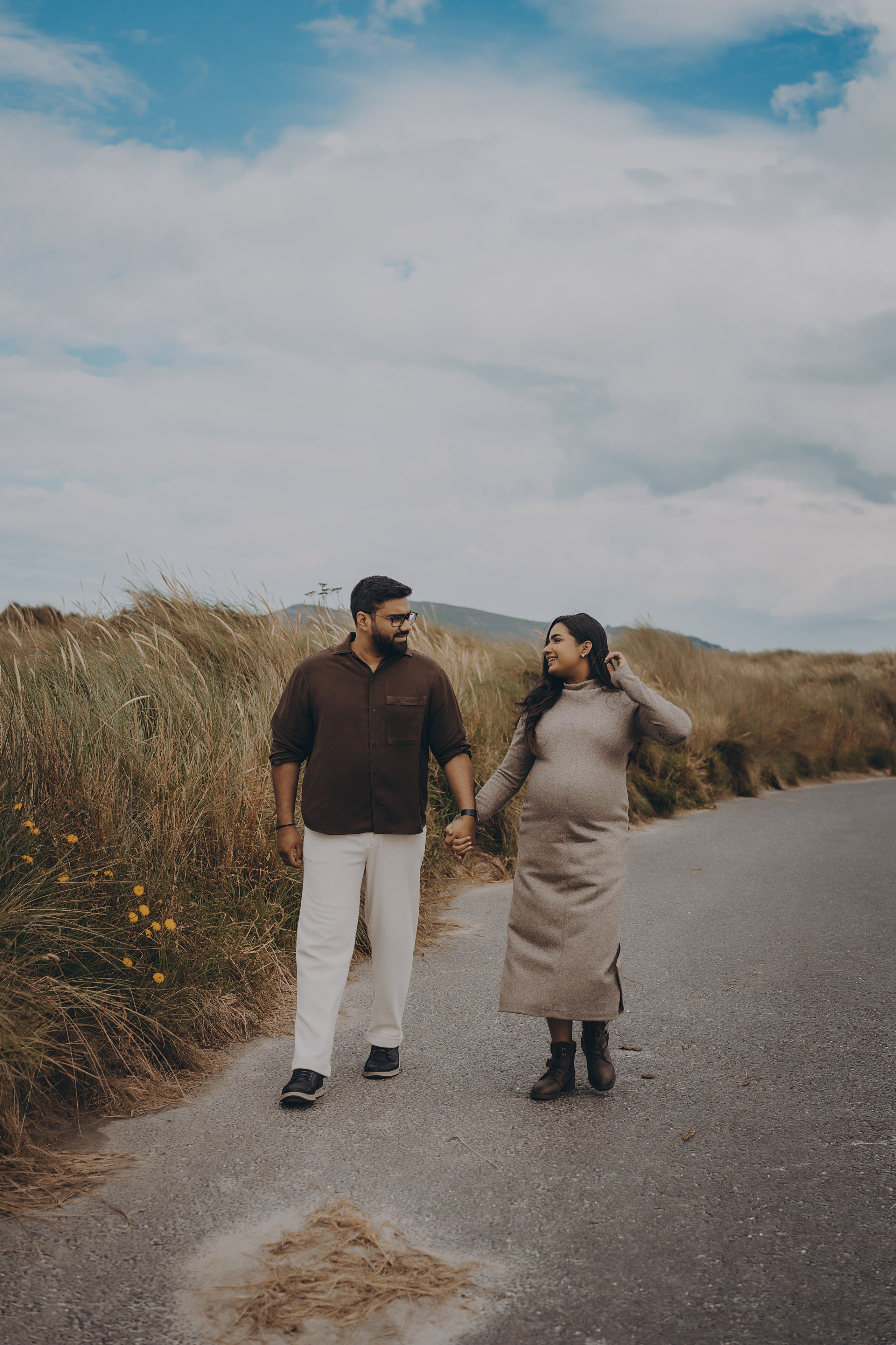 Meera: Bull island. Maternity/Love story/Wedding photographer