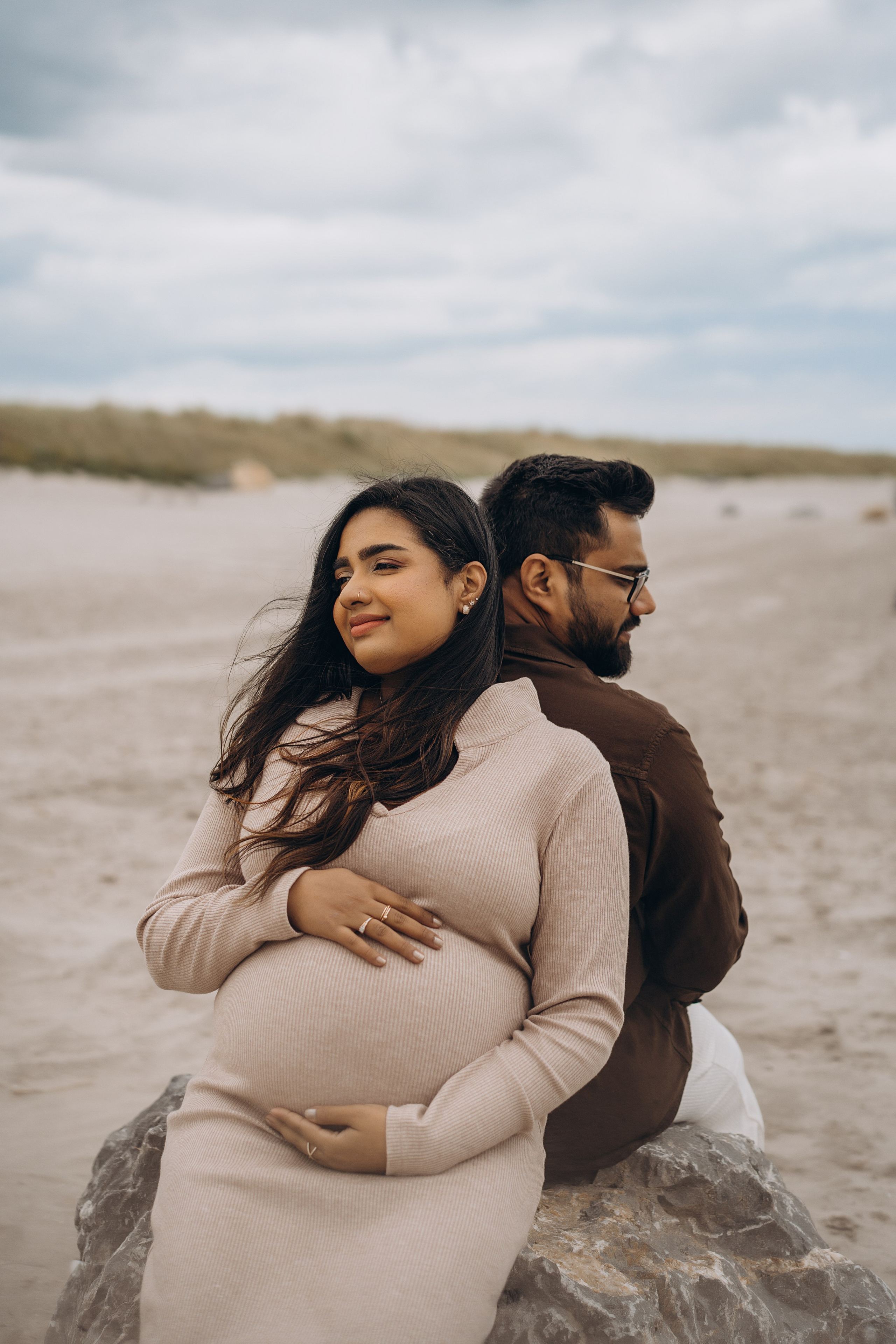 Meera: Bull island. Maternity/Love story/Wedding photographer