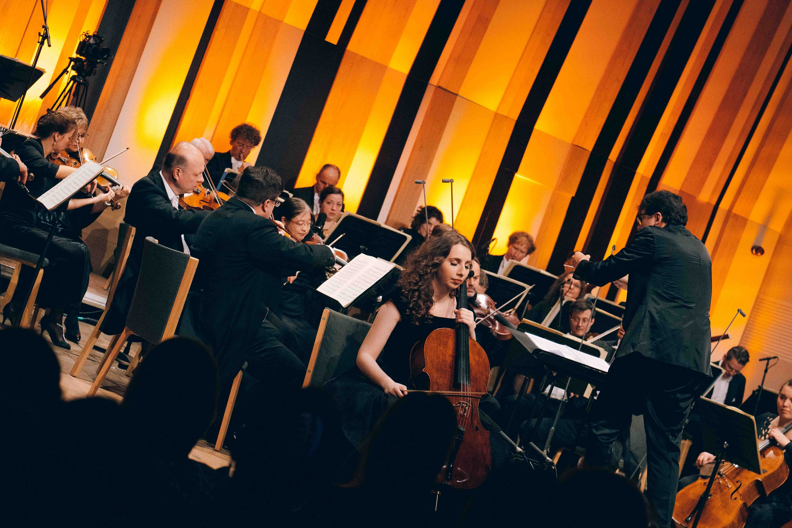 BUDAPEST MUSIC CENTER. Wedding&Event photographer Ismail Rzayev in Baku
