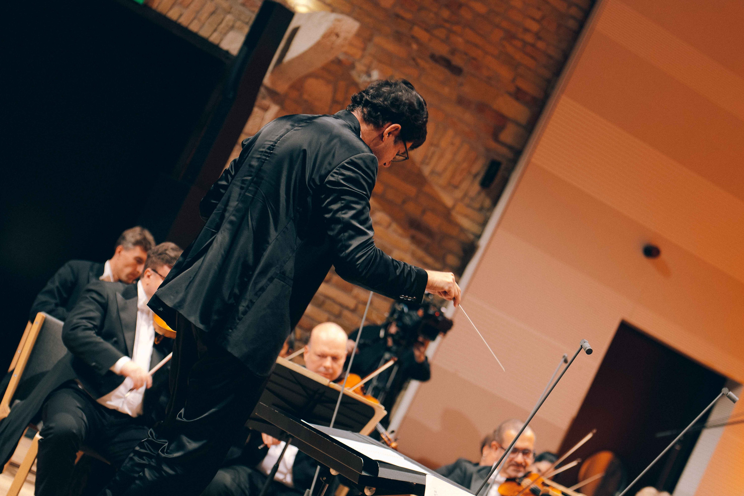 BUDAPEST MUSIC CENTER. Wedding&Event photographer Ismail Rzayev in Baku