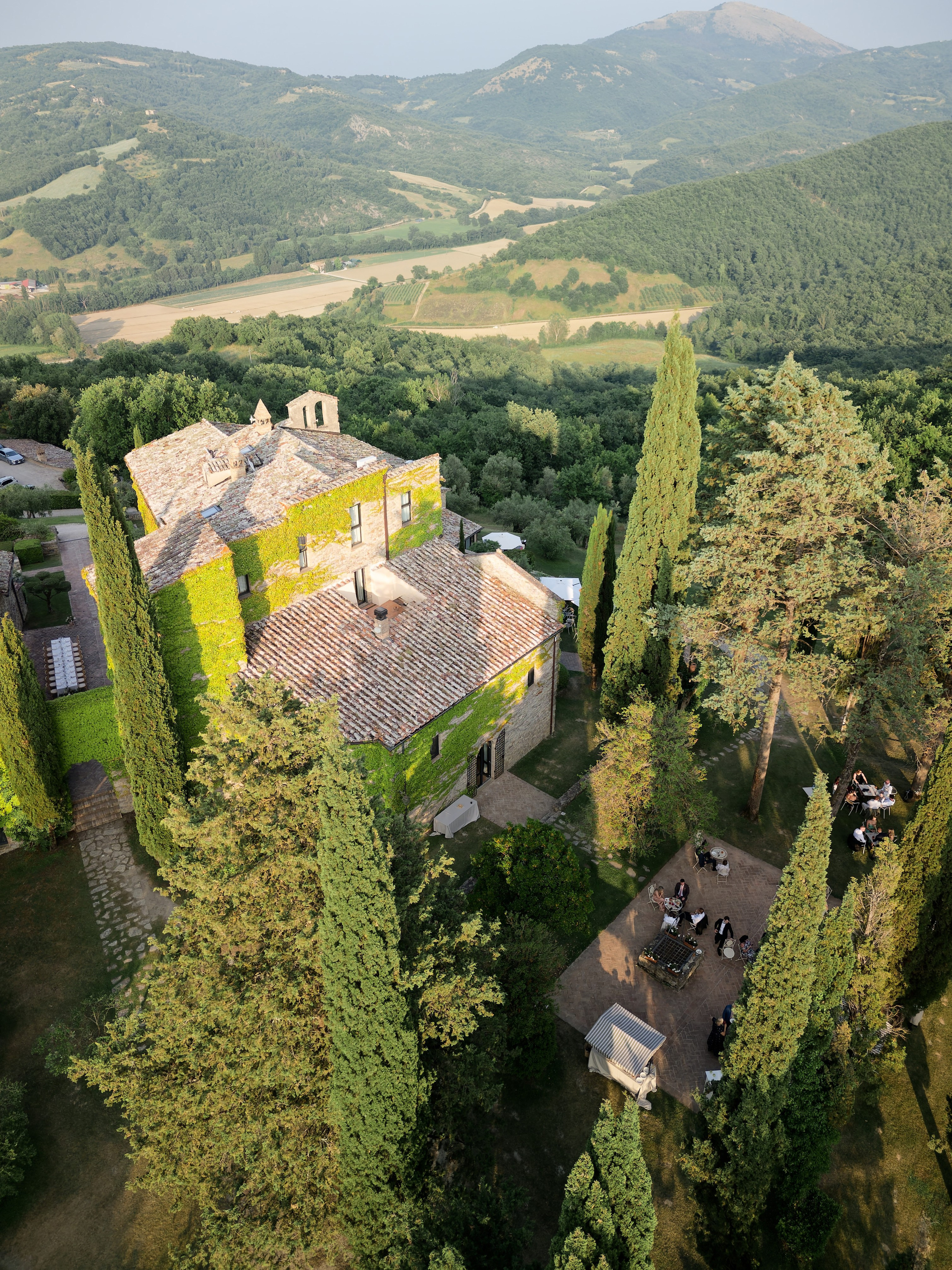 Wedding at Borgo Bastia Creti, Umbria