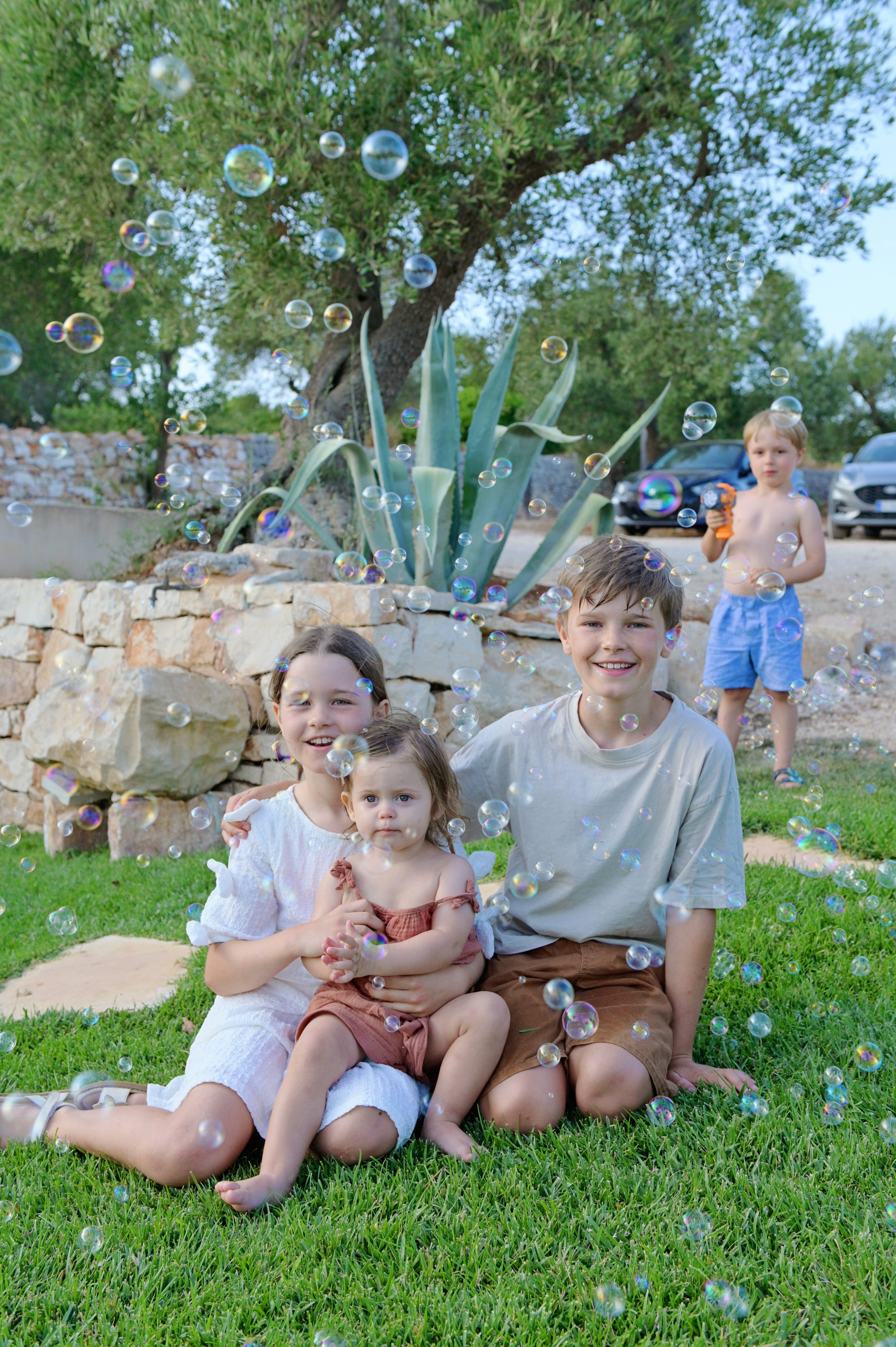 Big Family Story at a Masseria in Puglia. Fotografa in Puglia e Roma — Servizi fotografici romantici in Italia