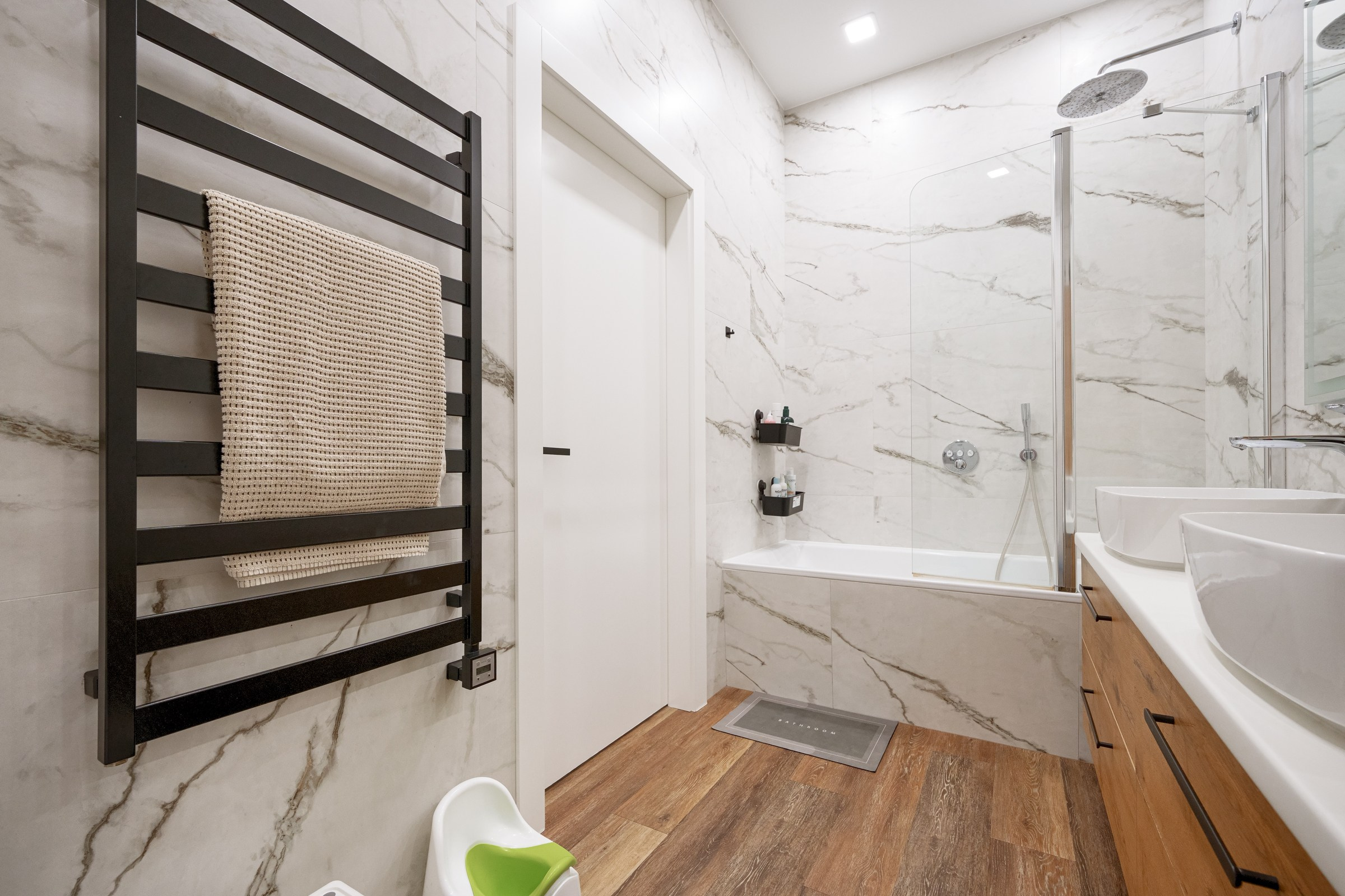 Šumskio g. 5. Elina Sapiega fotografė Vilniuje