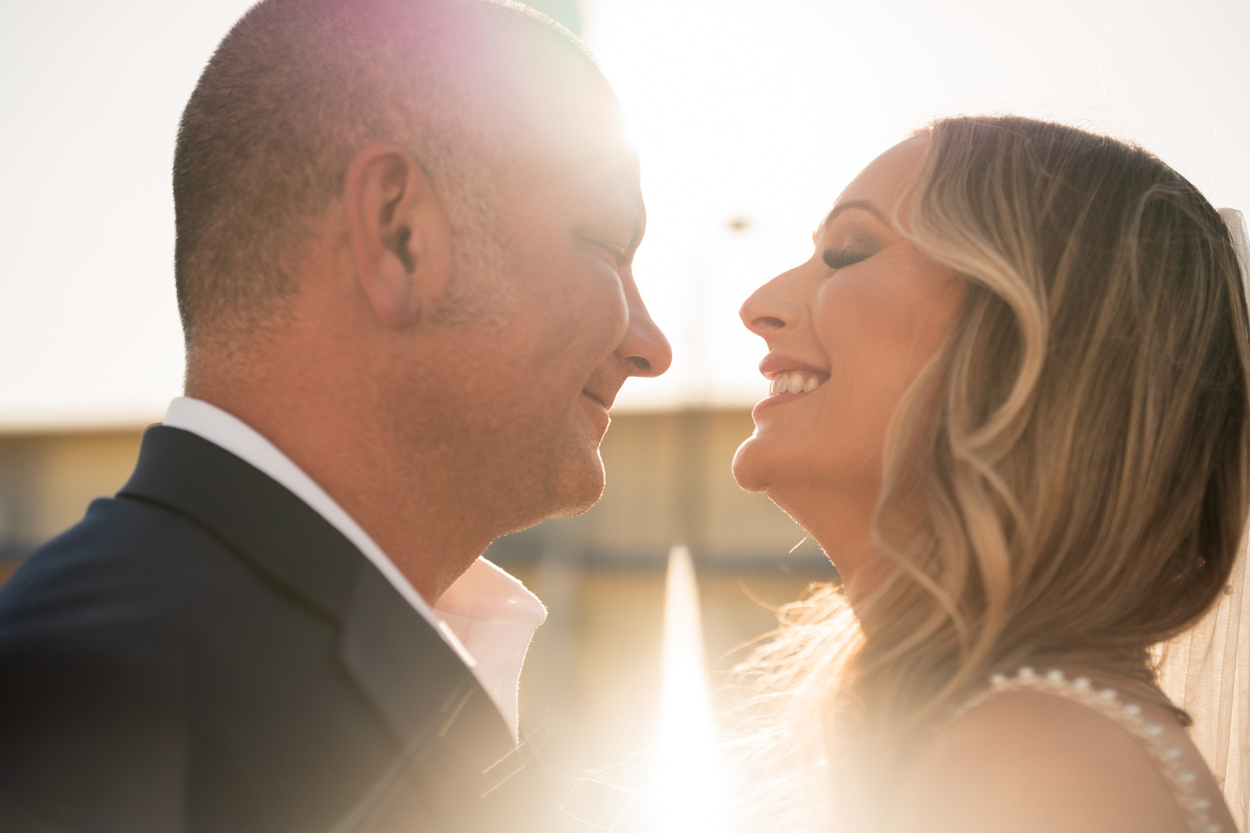 Jessica&Joey. Wedding & elopement photographer Viktoriya Kravtsov. Las Vegas