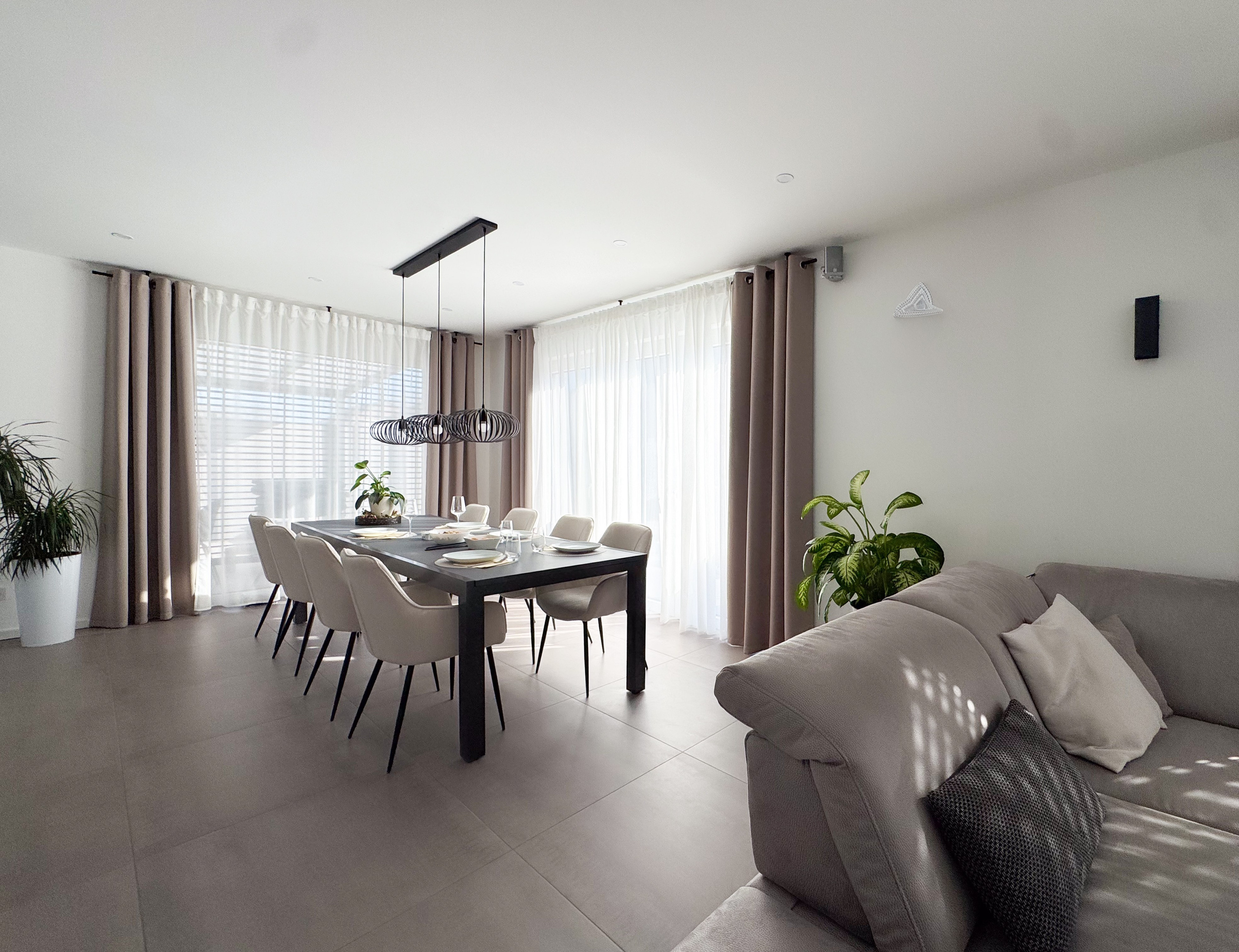 Real Estate Photography Portfolio | Airbnb, Hotels & Interiors