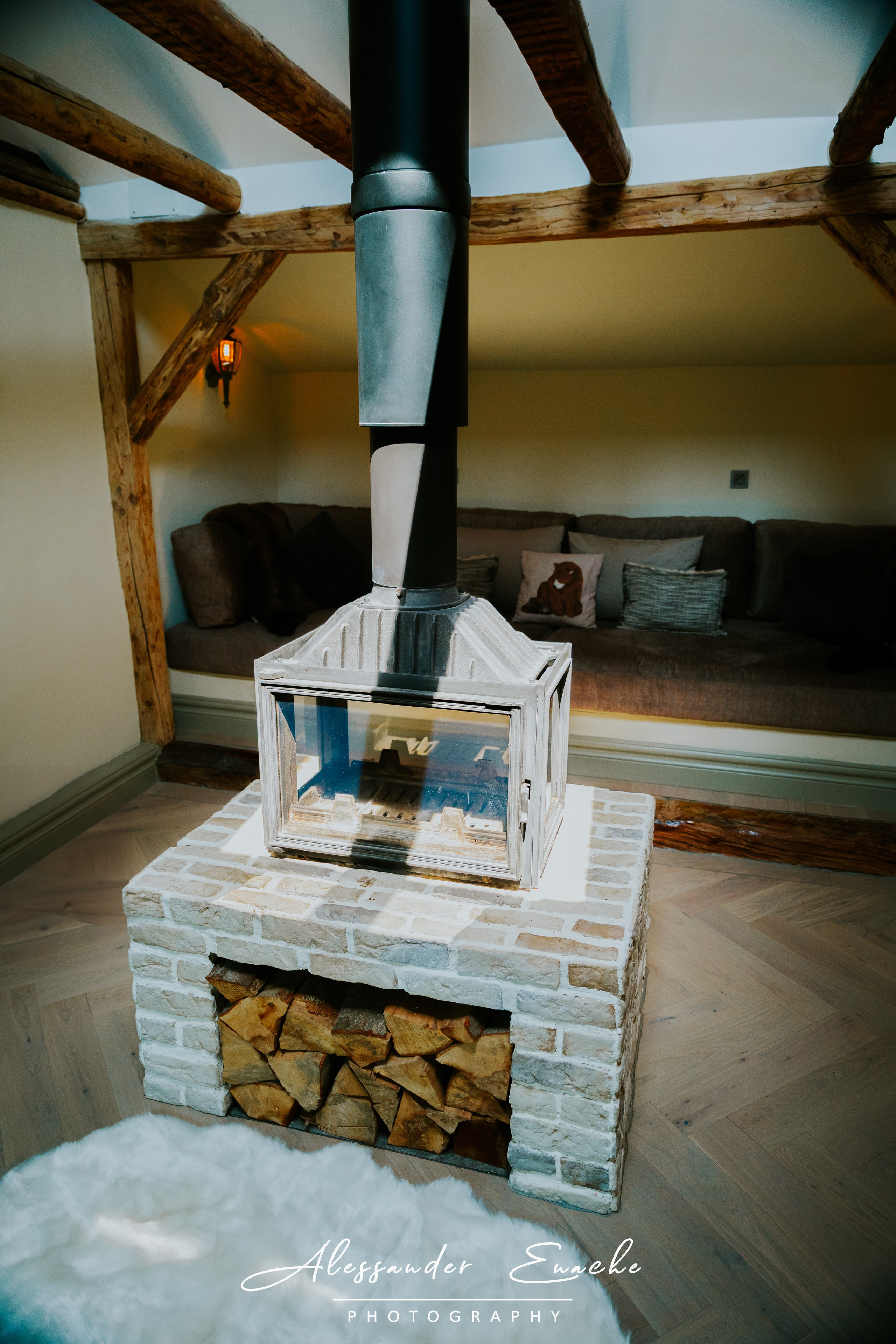 BĂRLOGUL URȘILOR. Fotograf prin #Piatraneamt-Alessander Enache