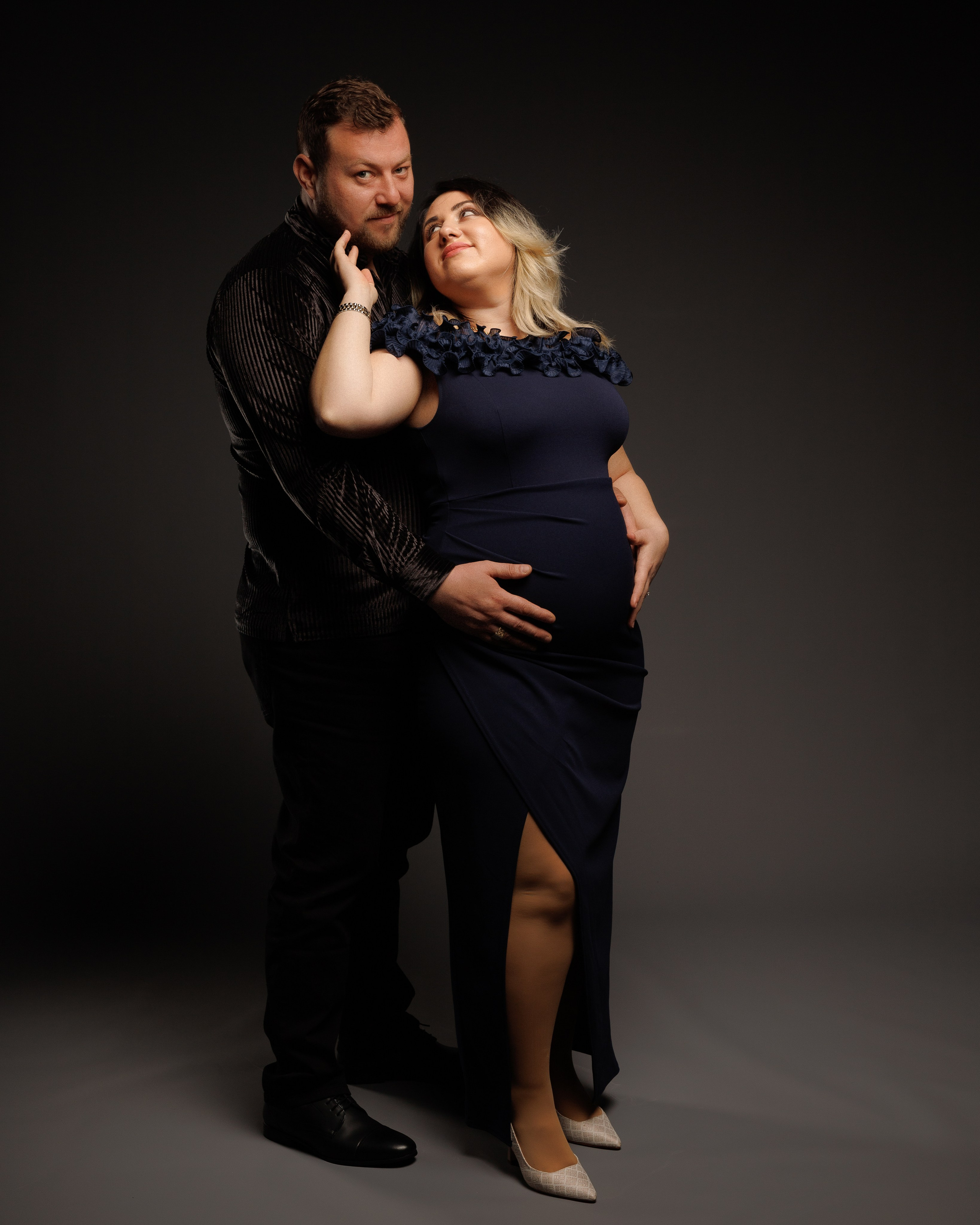 Maternity. Https://valeriubriciuc.com/