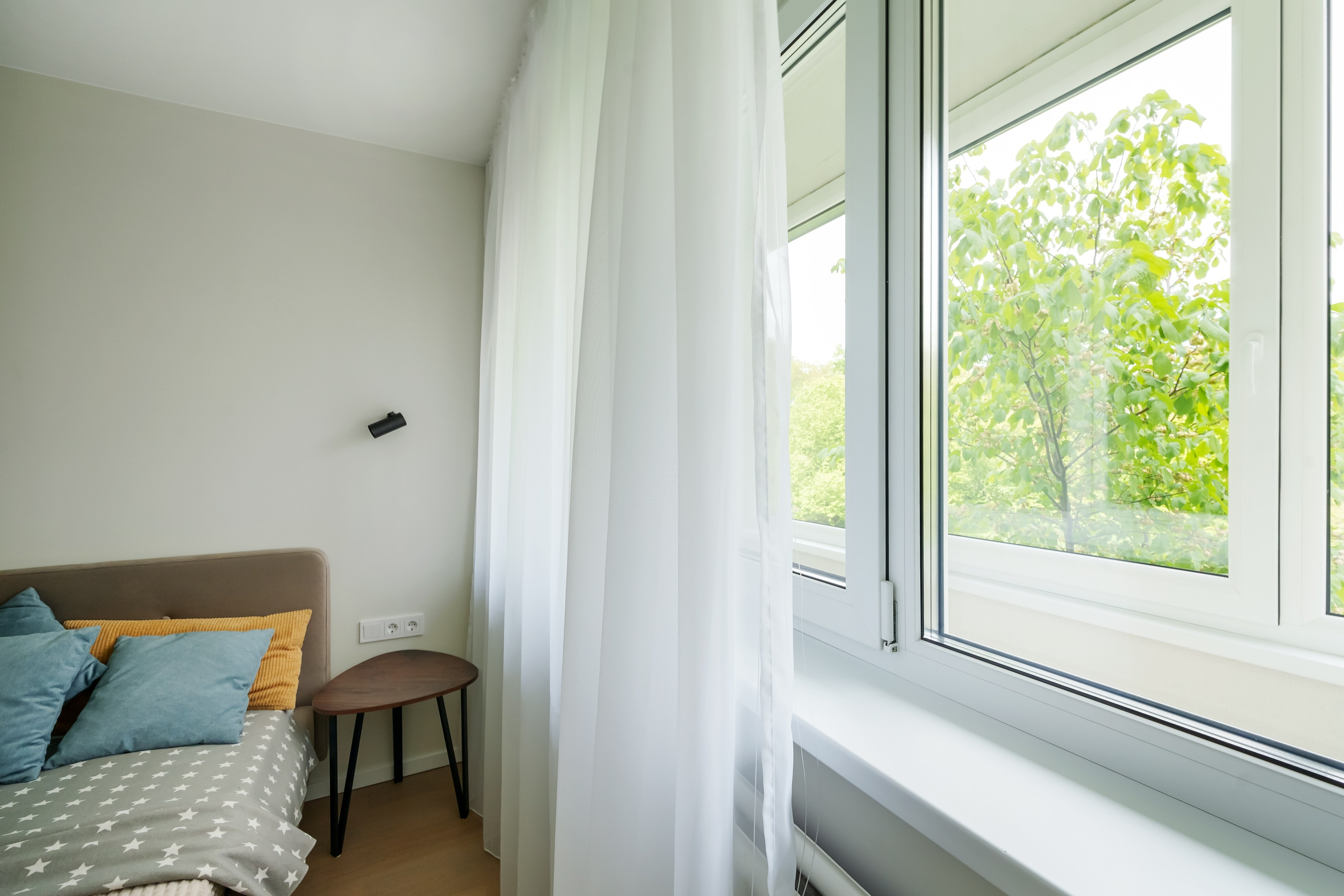 Žirmunų g. 98. Elina Sapiega fotografė Vilniuje