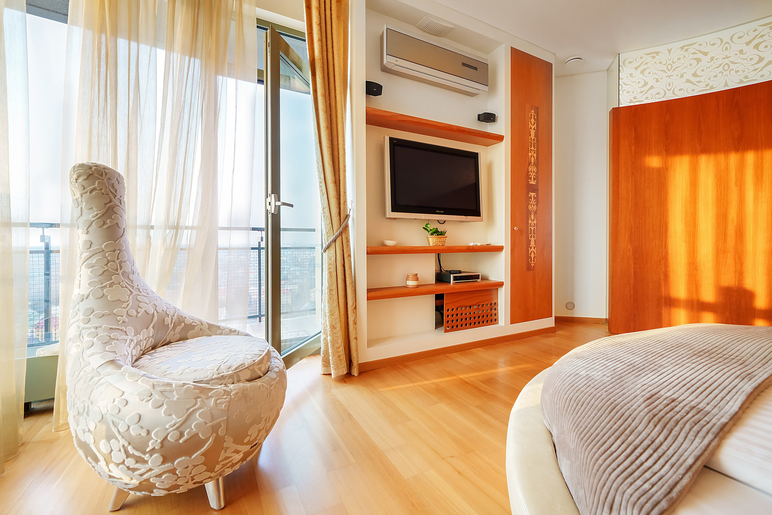 Savanoriu g. 1. Elina Sapiega fotografė Vilniuje