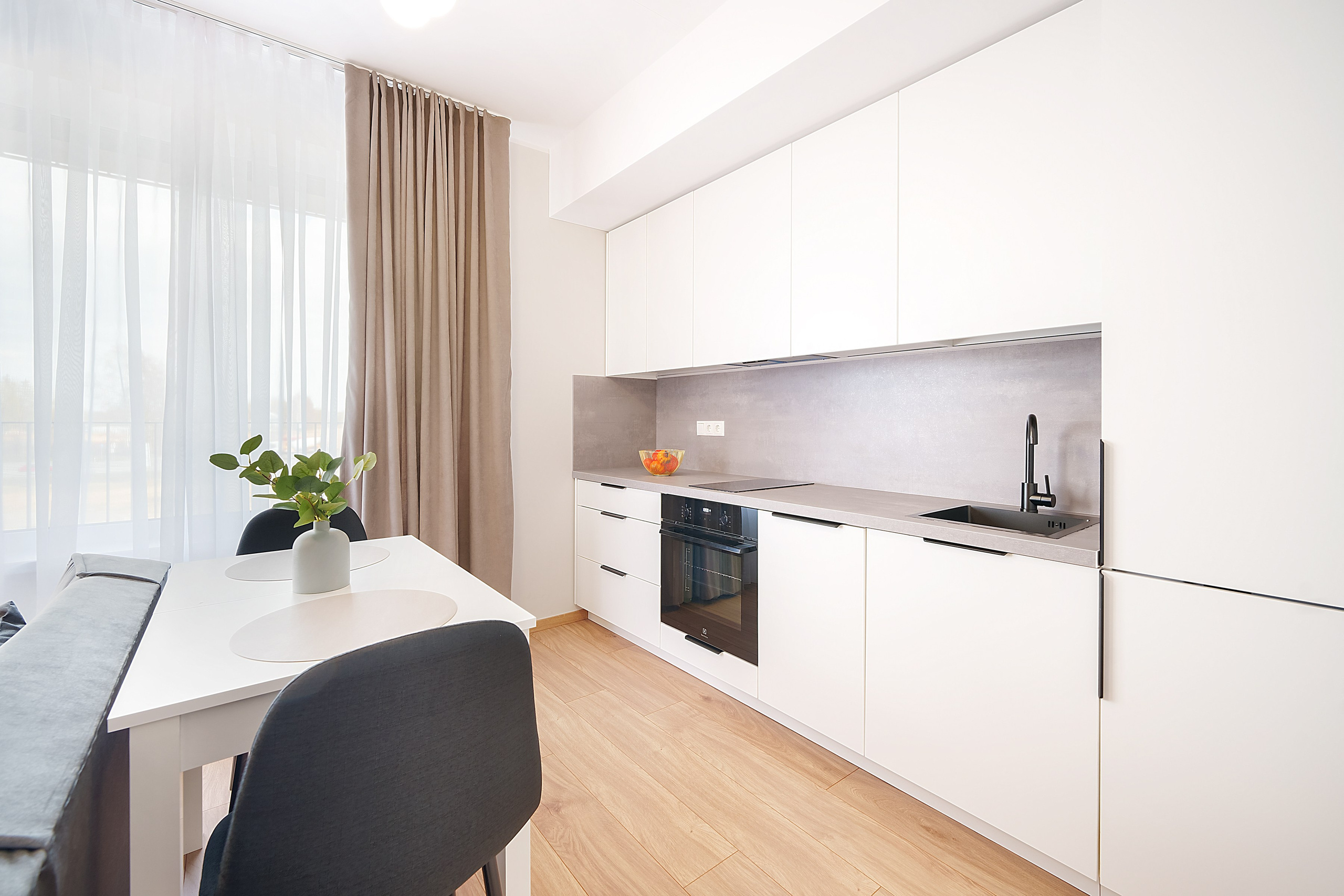 Edinburgo g. 9. Elina Sapiega fotografė Vilniuje