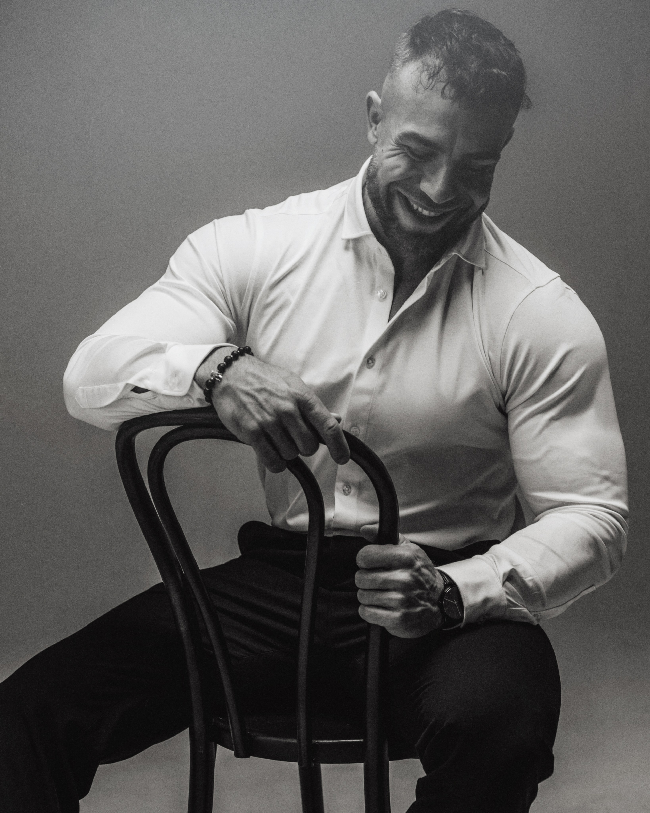 Portraits. Mike Avelli