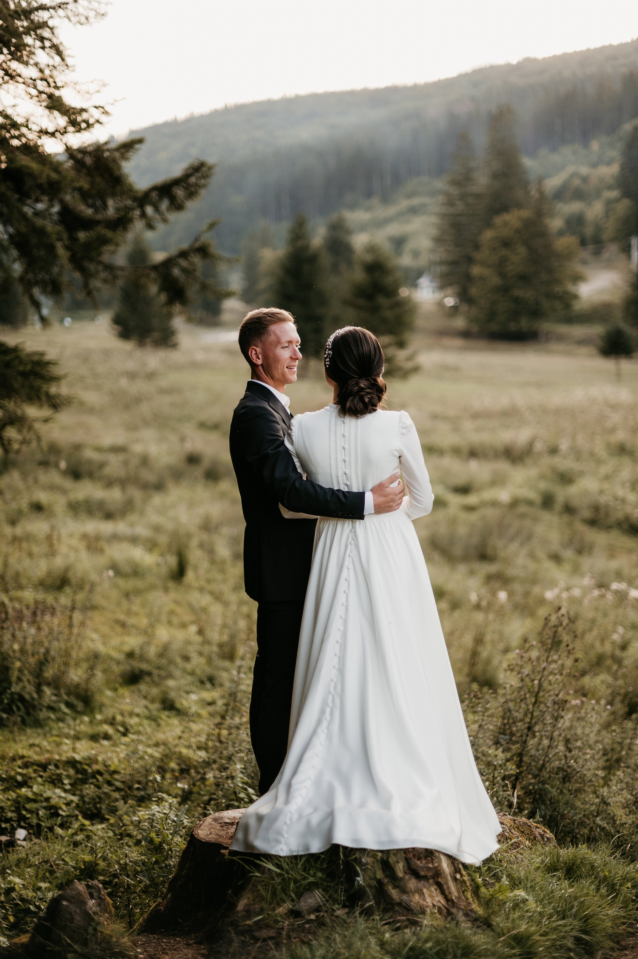 Wedding photography. Valentin Melen — wedding photographer