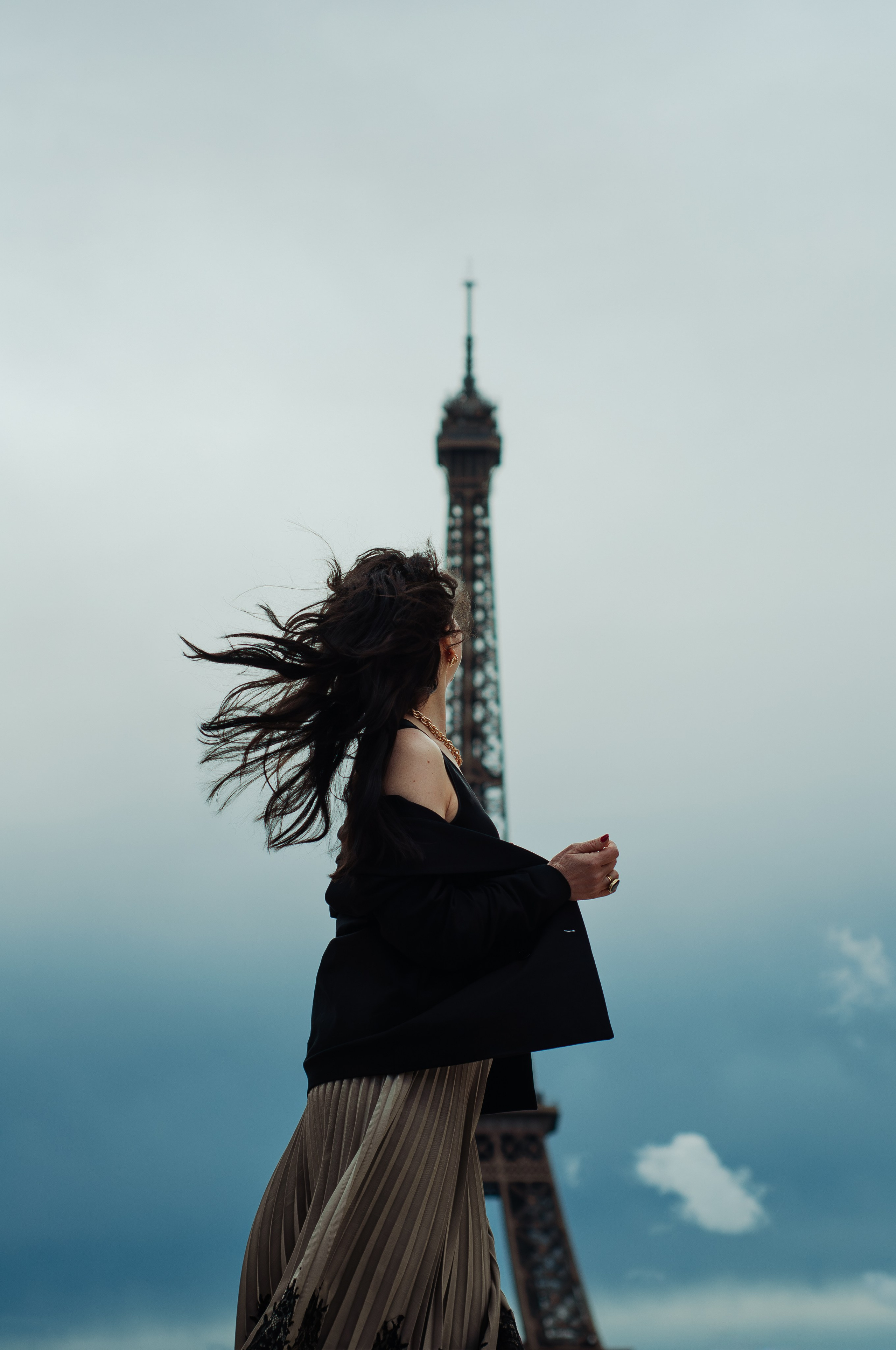 Eiffel Tower Family Photoshoot. Paris photographer — Polina Osipova