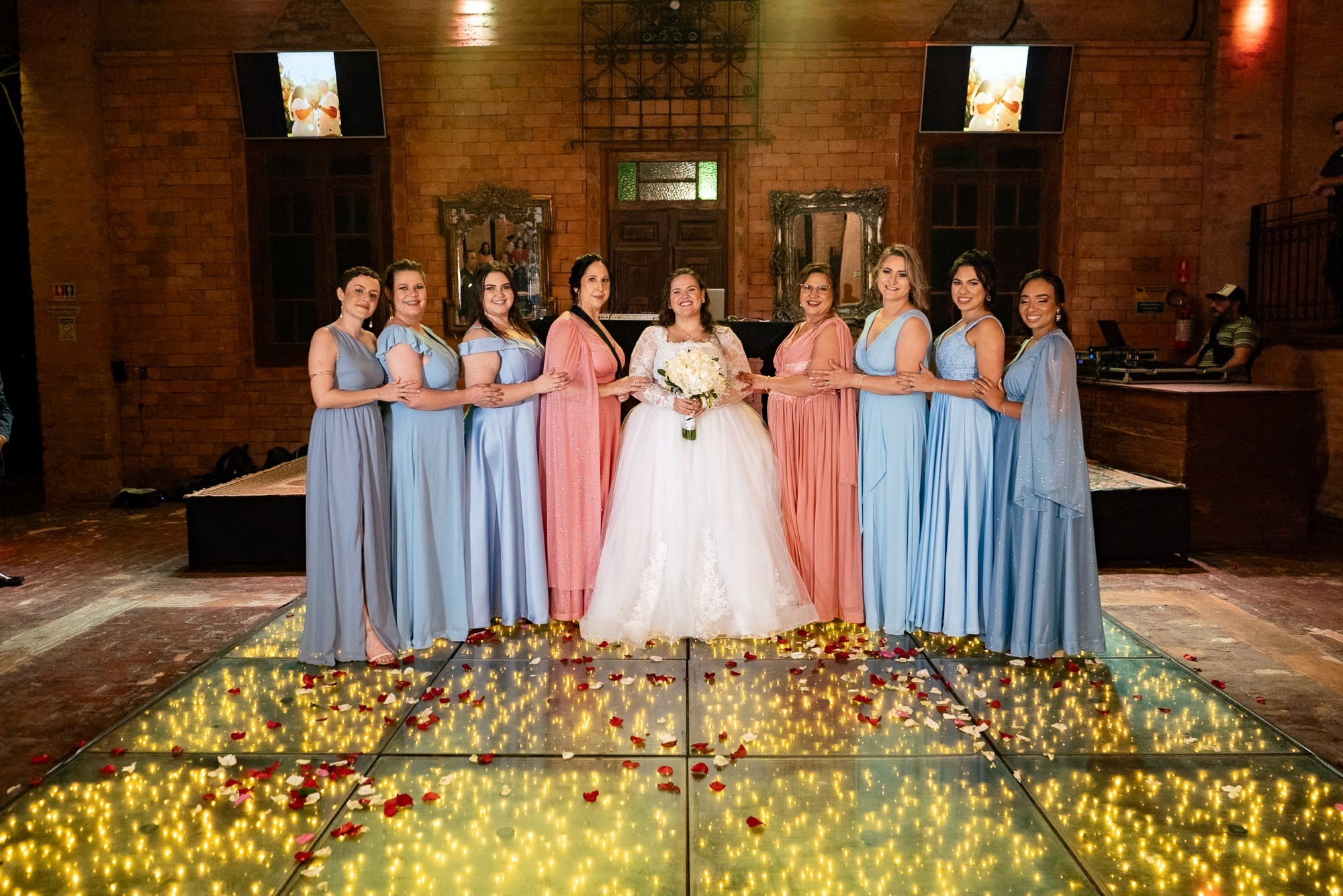 Casamento Geo e Renan — Igreja e Alvorada. Fotógrafo de casamento e Filmmaker de casamento