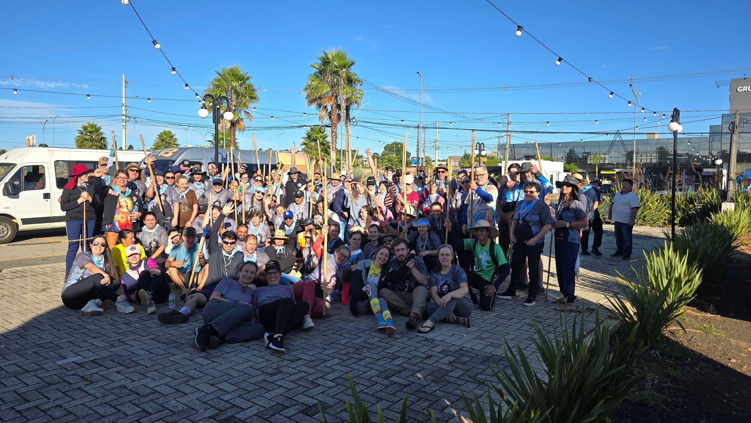 Peregrinação Nossa Senhora de Belém. Handa Produções