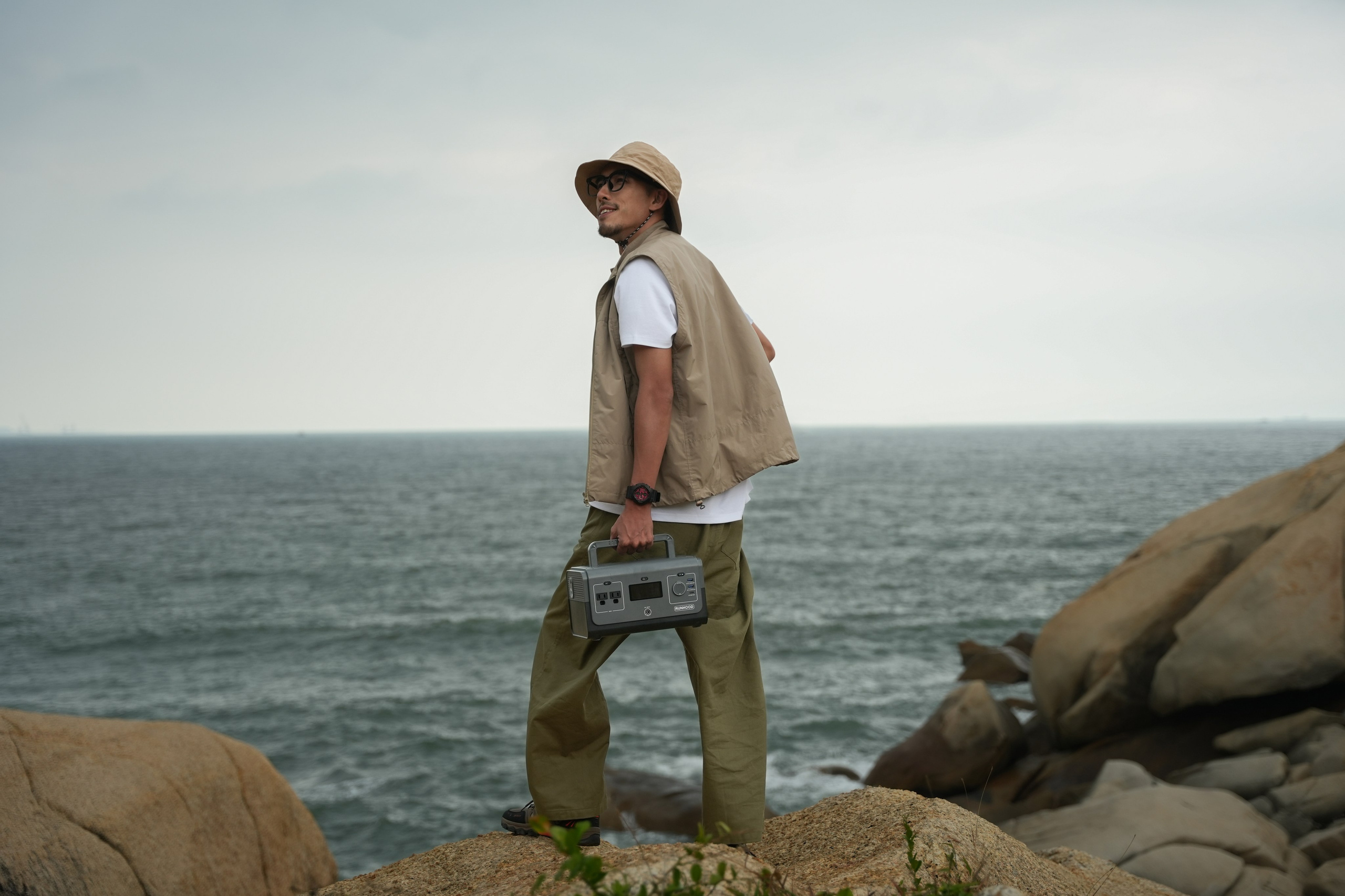 Runhood. Photographer and videographer in China