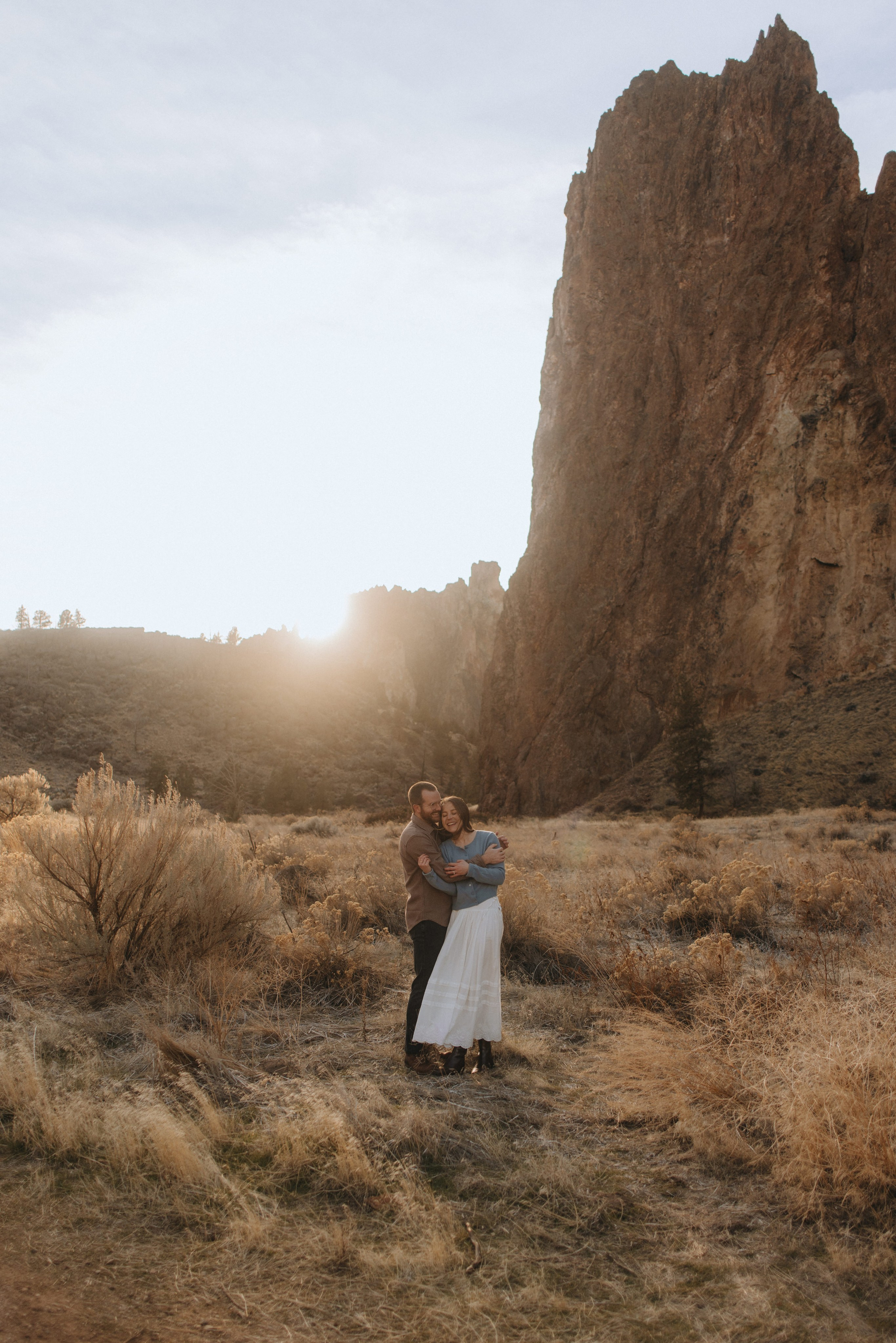 Shelby & Riley Engagement Session | Smith Rock State Park, Oregon. Portland & Seattle Wedding, Elopement & Engagement Photographer | Georgy Shishkin