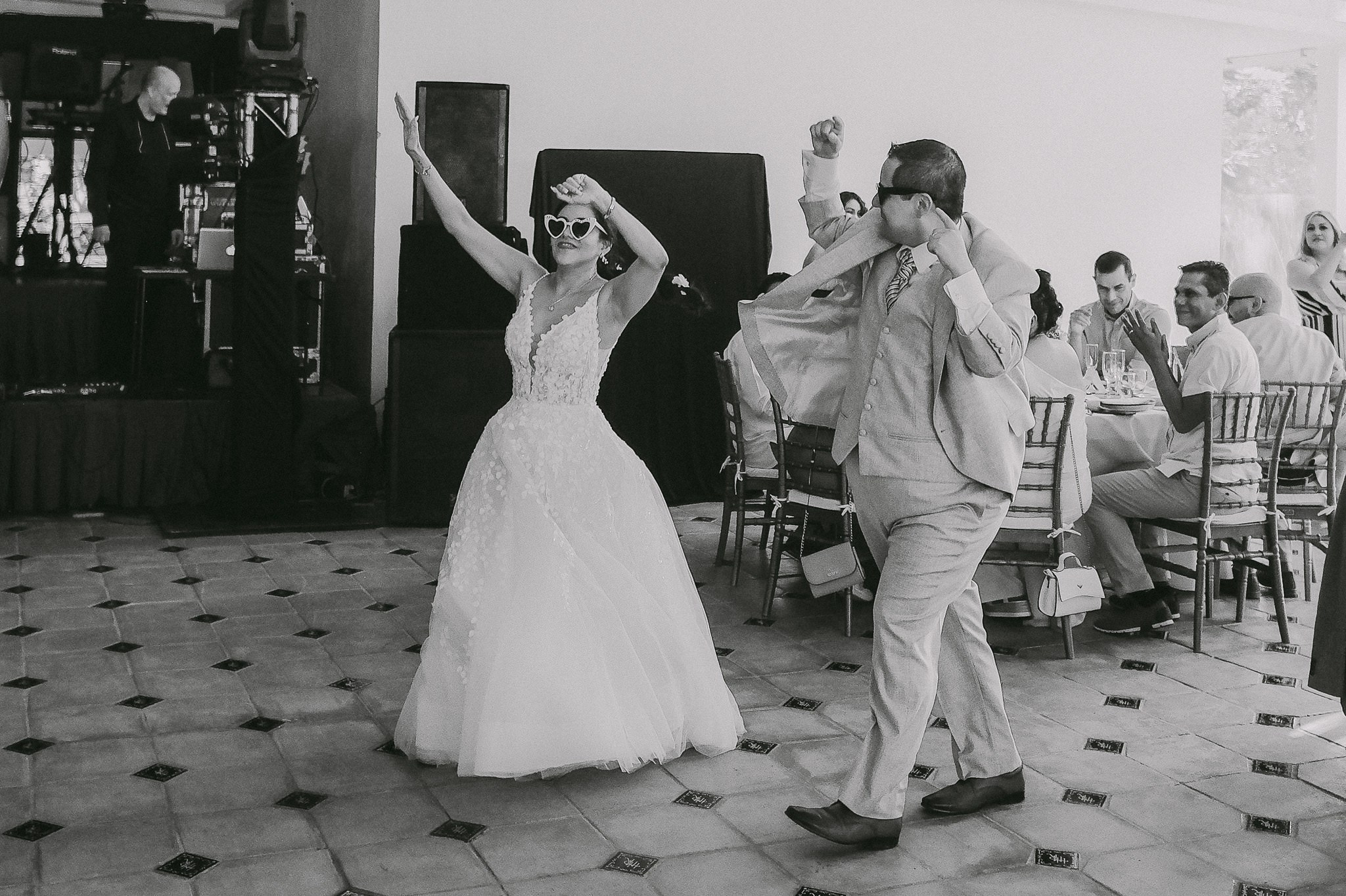 Vianney & Roberto. Wedding and family photographer in Mexico City